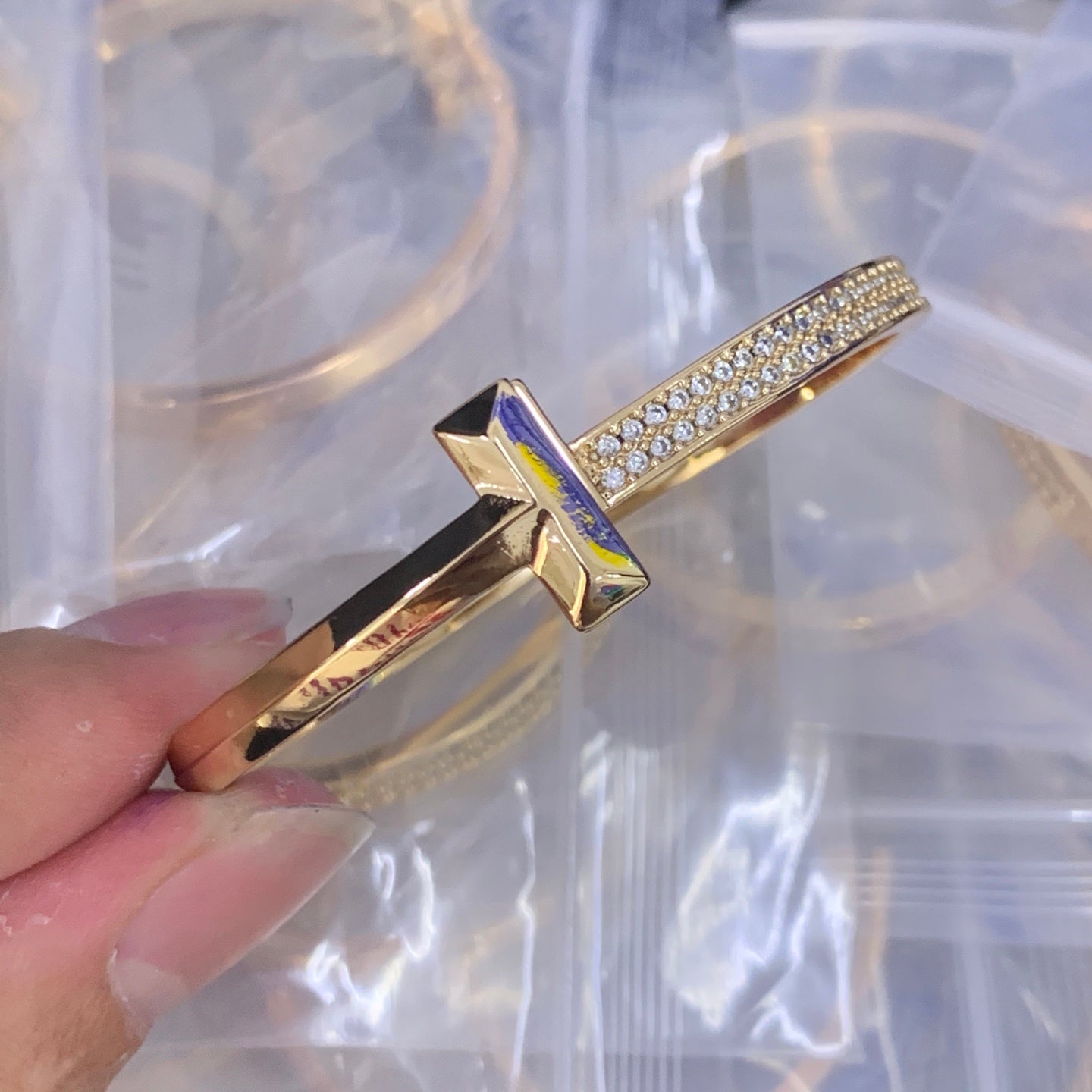 LuxluxHouse Low Price And High Quality Accessories Tiffany