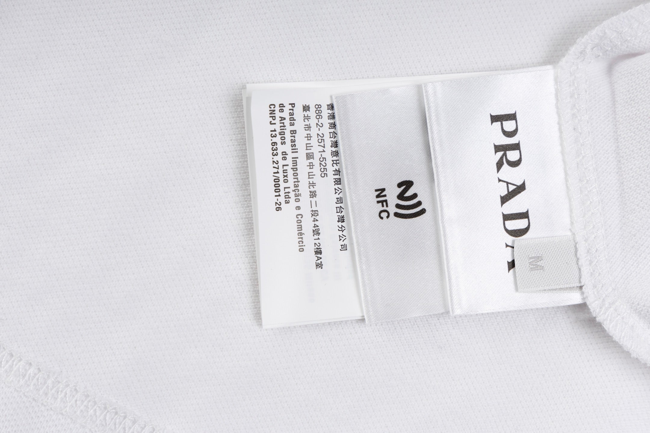 LuxluxHouse Best Quality Clothes Shirts&Polo Prada