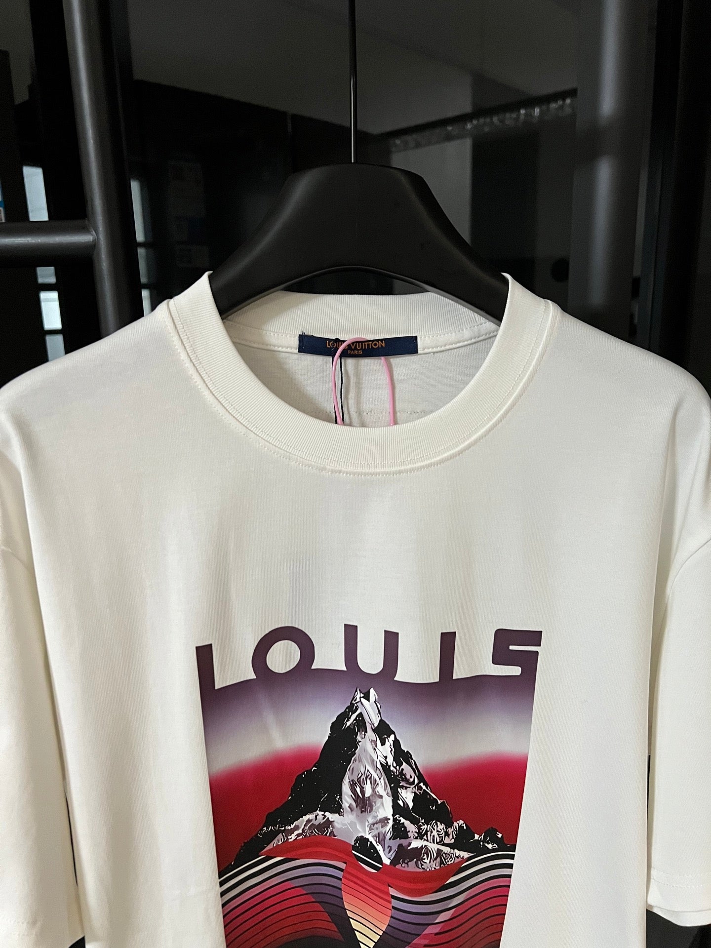 LuxluxHouse Best Quality Clothes T-shirt Louis Vuitton