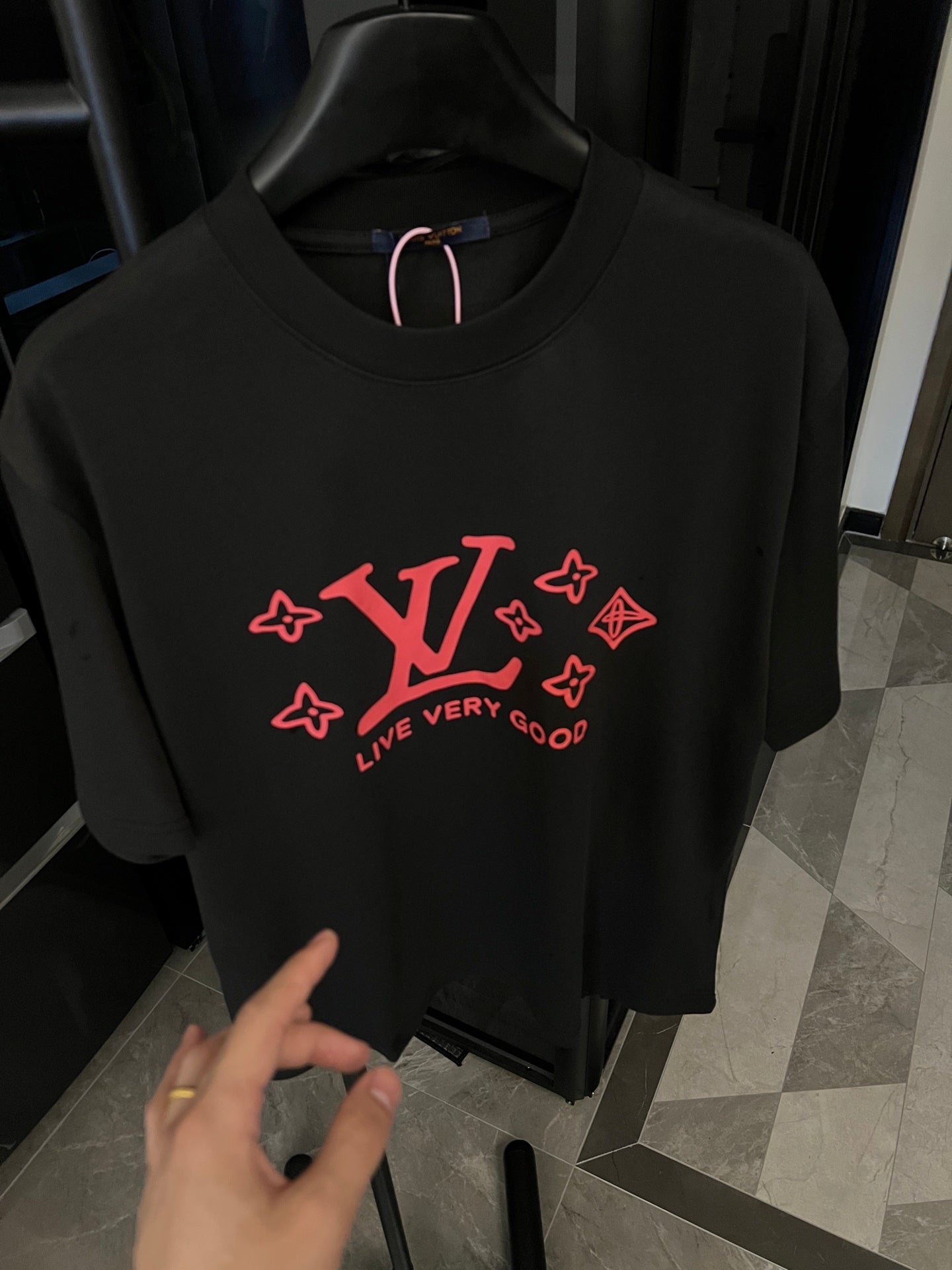 LuxluxHouse Best Quality Clothes T-shirt Louis Vuitton