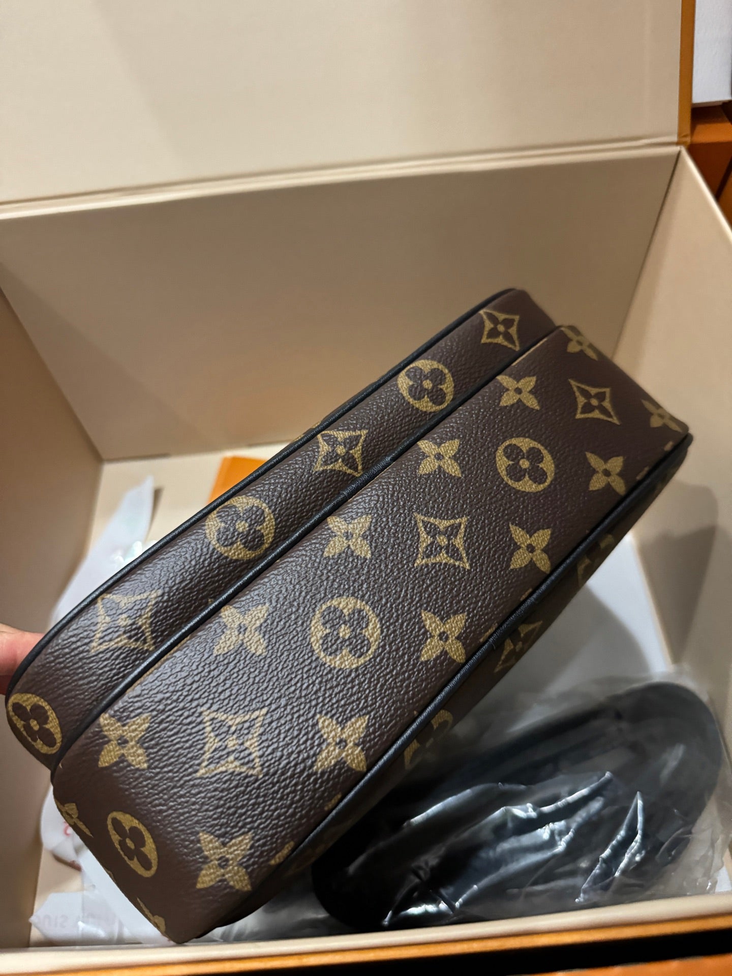 LuxluxHouse Best Quality Bags  Louis Vuitton