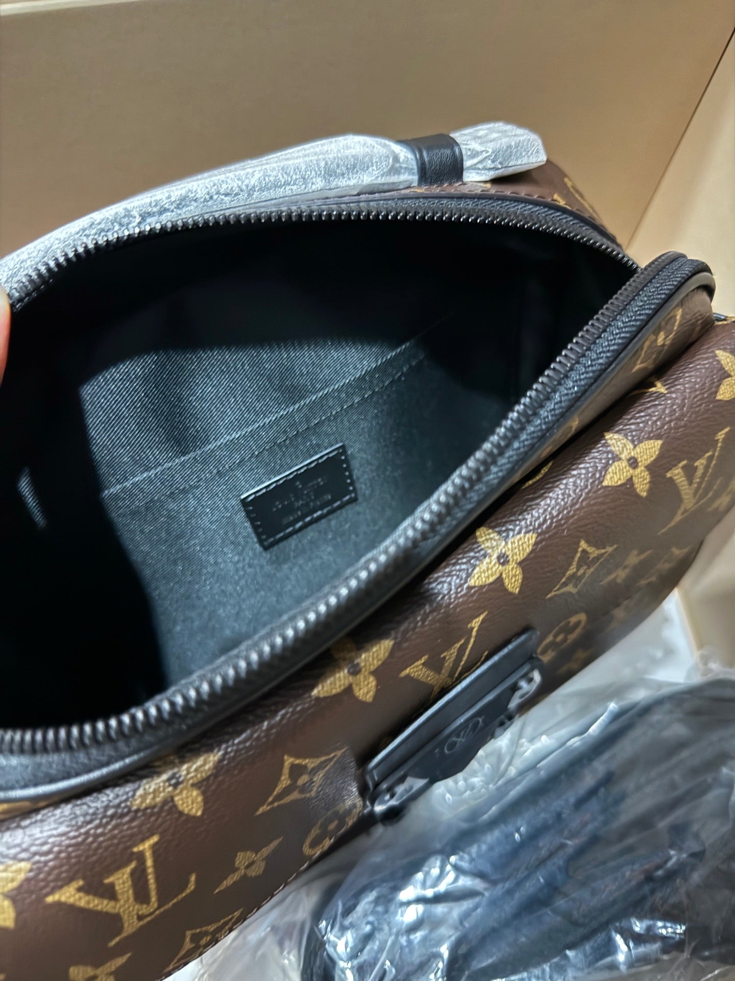 LuxluxHouse Best Quality Bags  Louis Vuitton