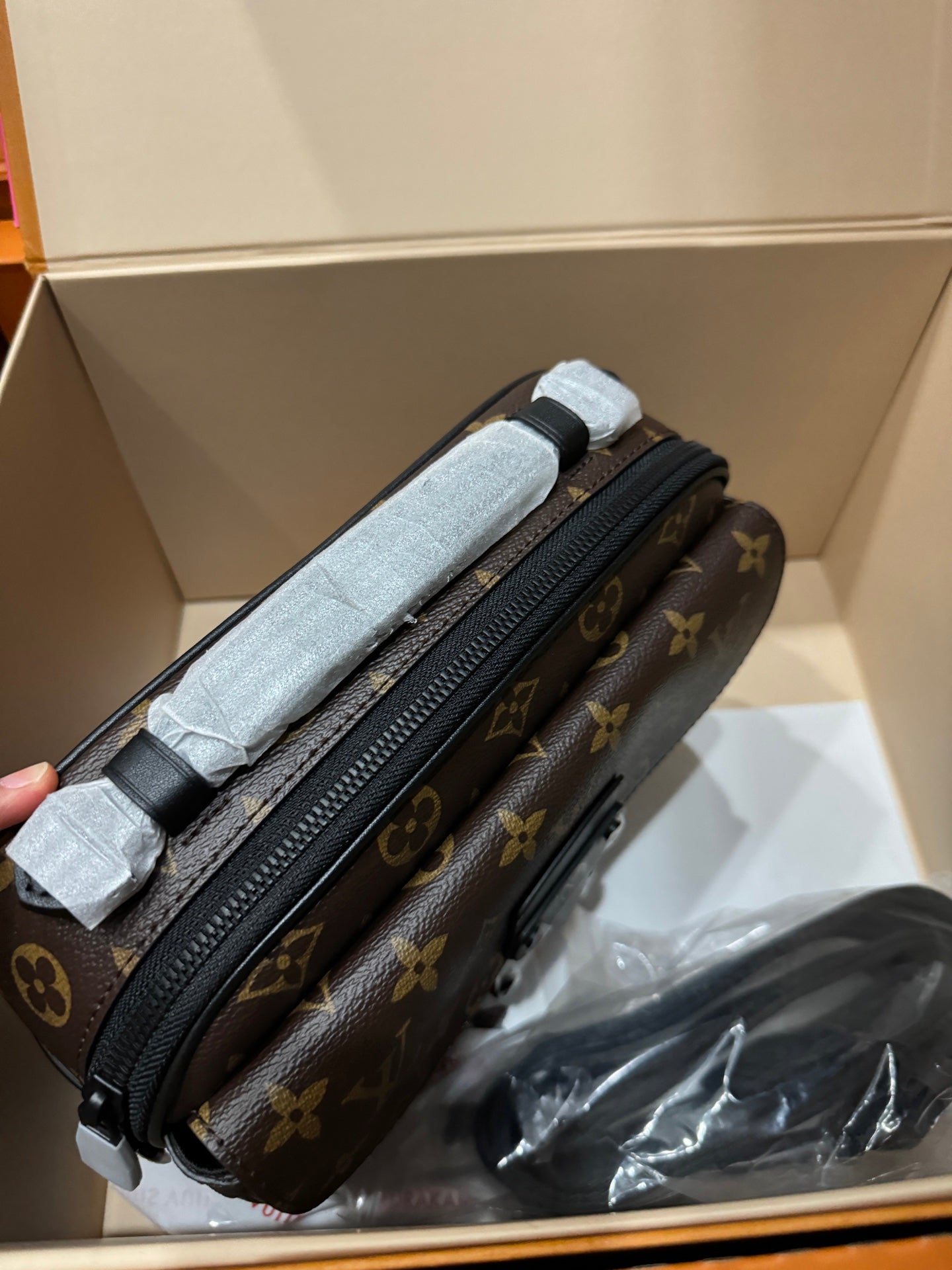 LuxluxHouse Best Quality Bags  Louis Vuitton