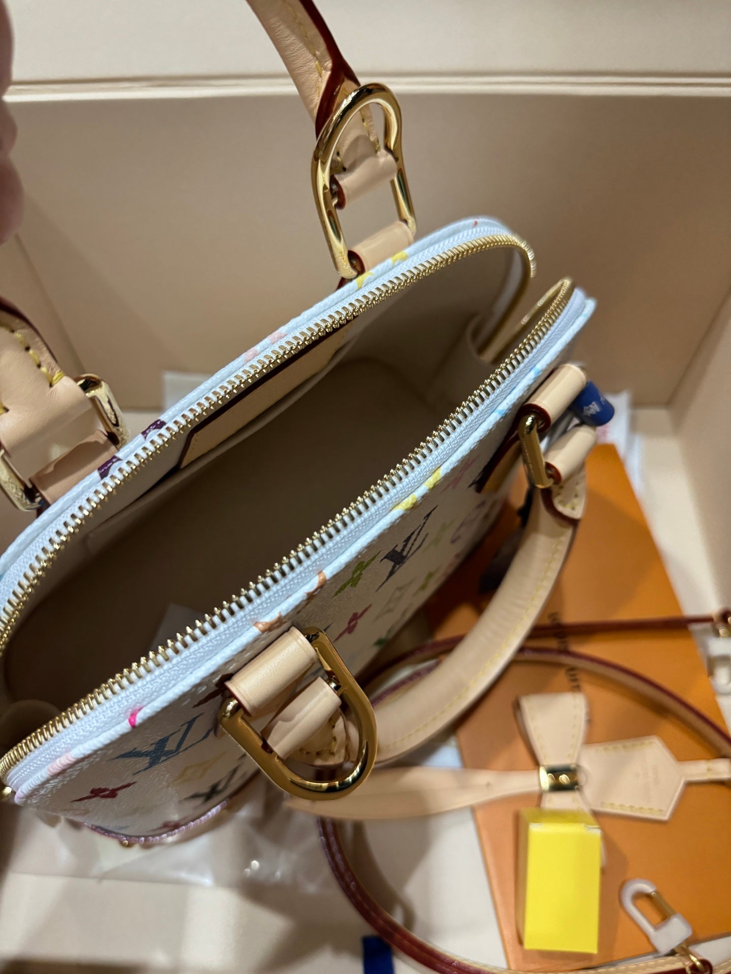 LuxluxHouse Best Quality Bags  Louis Vuitton