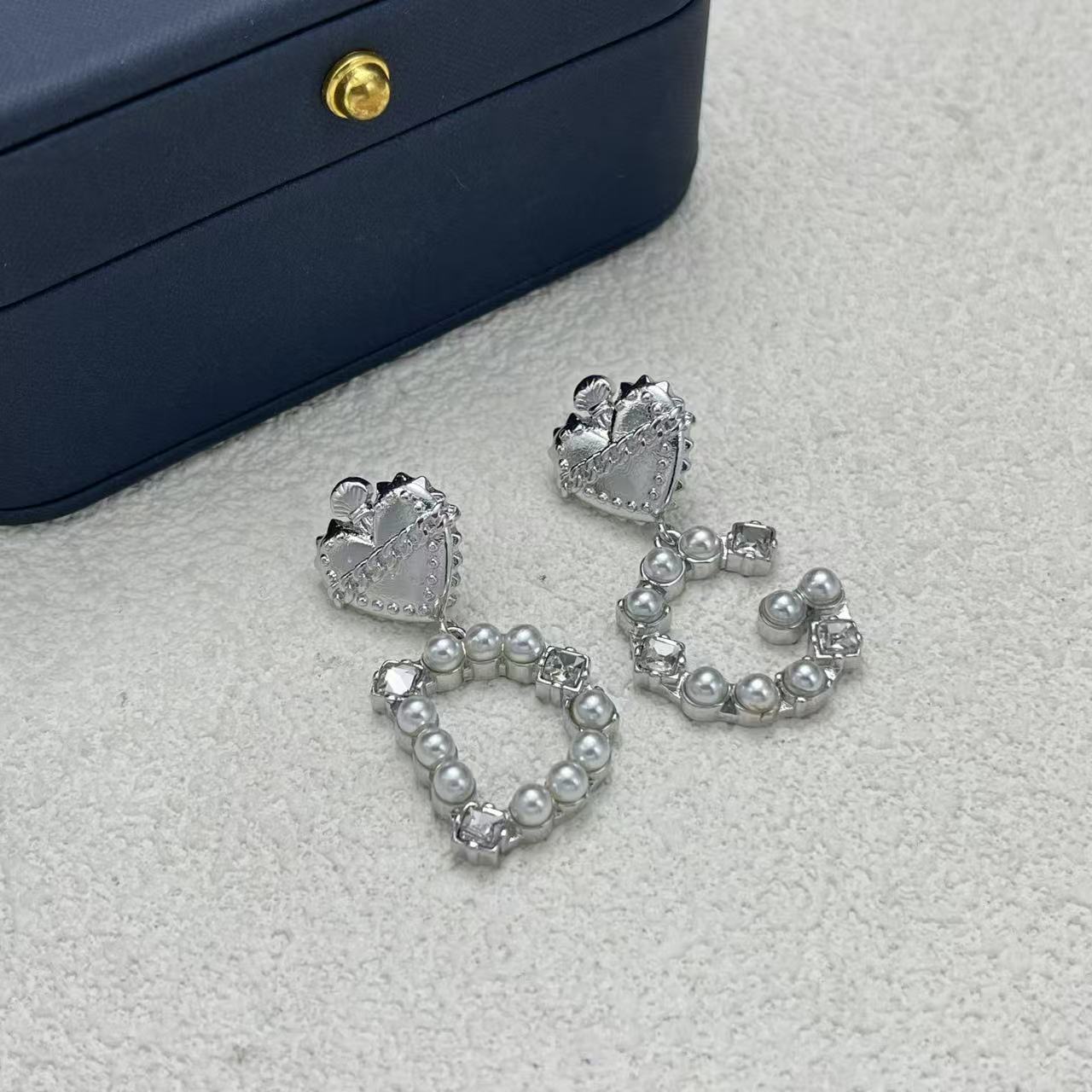 LuxluxHouse Low Price And High Quality Accessories Dolce & Gabbana