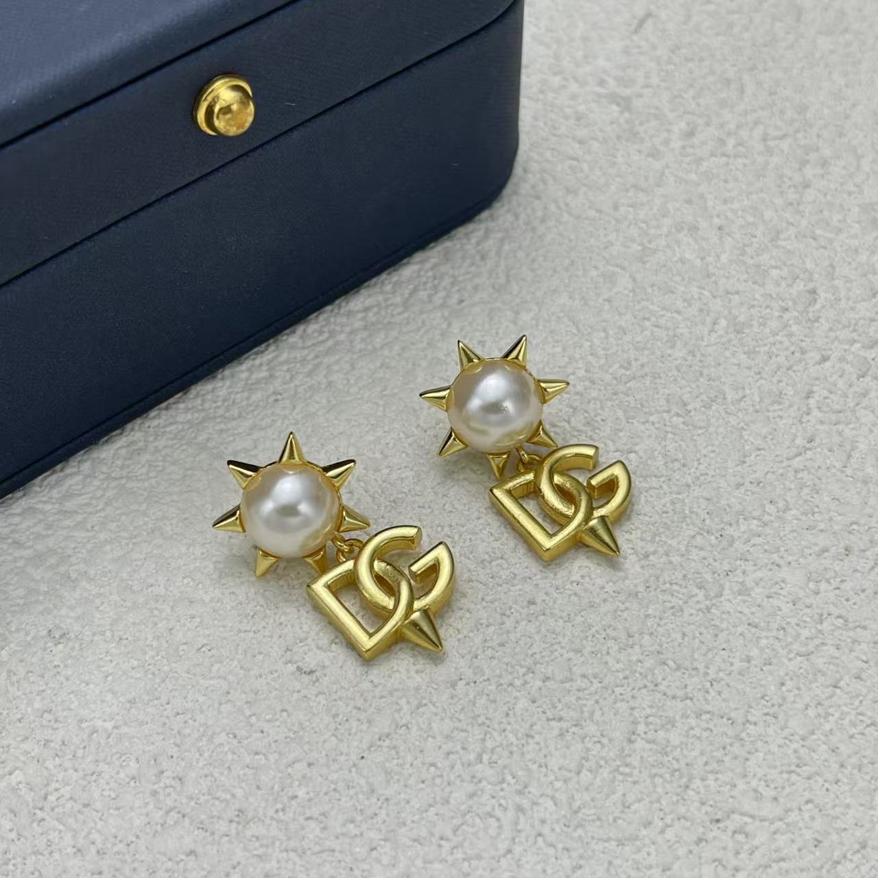 LuxluxHouse Low Price And High Quality Accessories Dolce & Gabbana