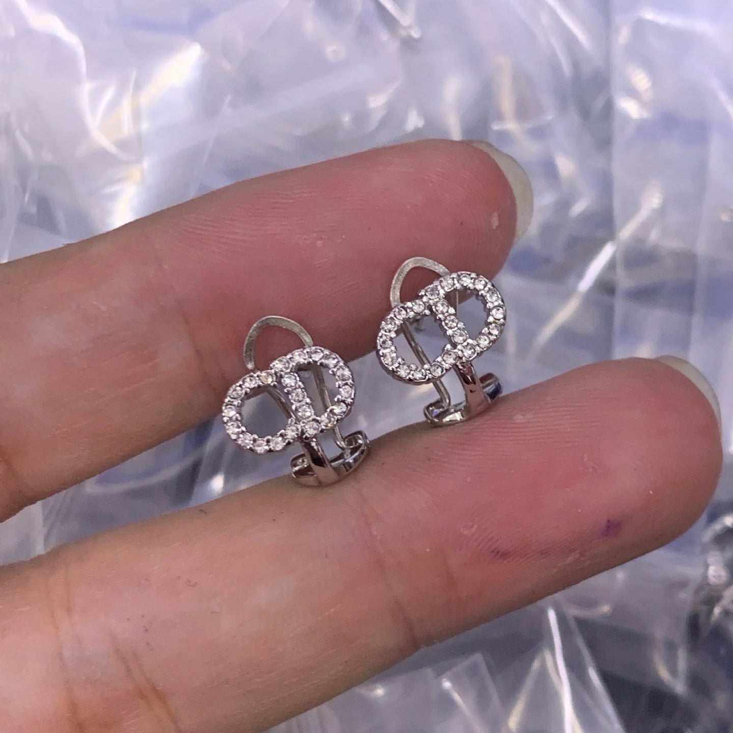 LuxluxHouse Low Price And High Quality Accessories Dior