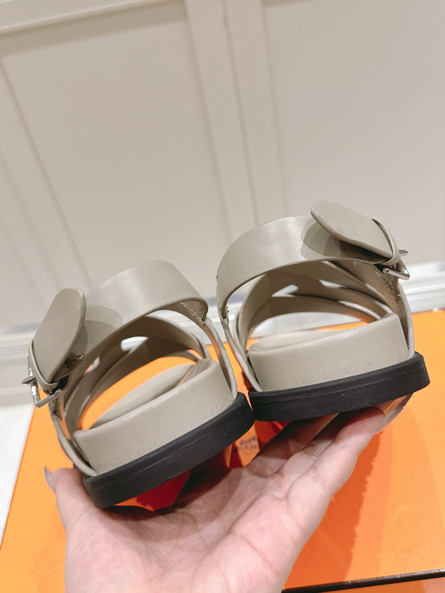 LuxluxHouse Best Quality Women Shoes Hermes