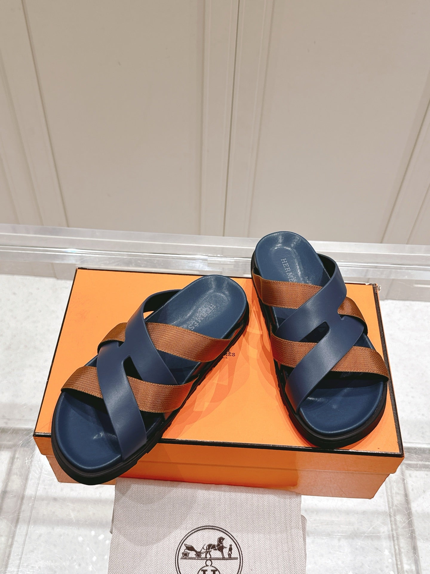 LuxluxHouse Best Quality Women Shoes Hermes