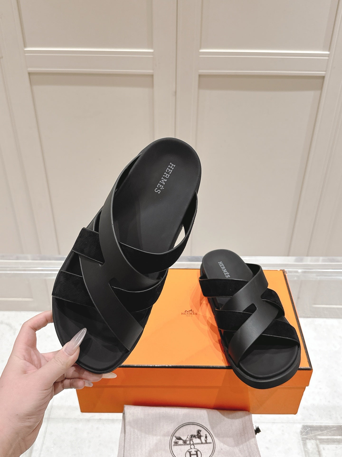 LuxluxHouse Best Quality Women Shoes Hermes