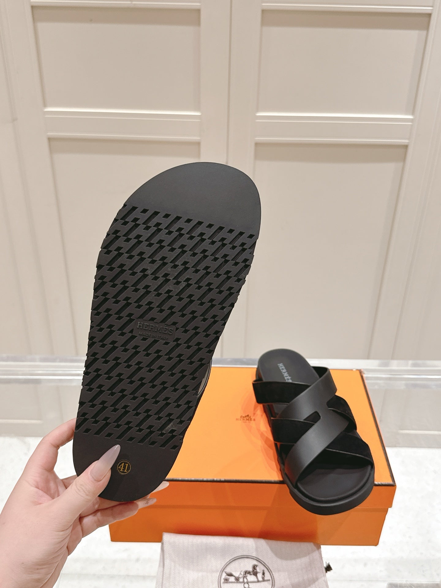 LuxluxHouse Best Quality Women Shoes Hermes