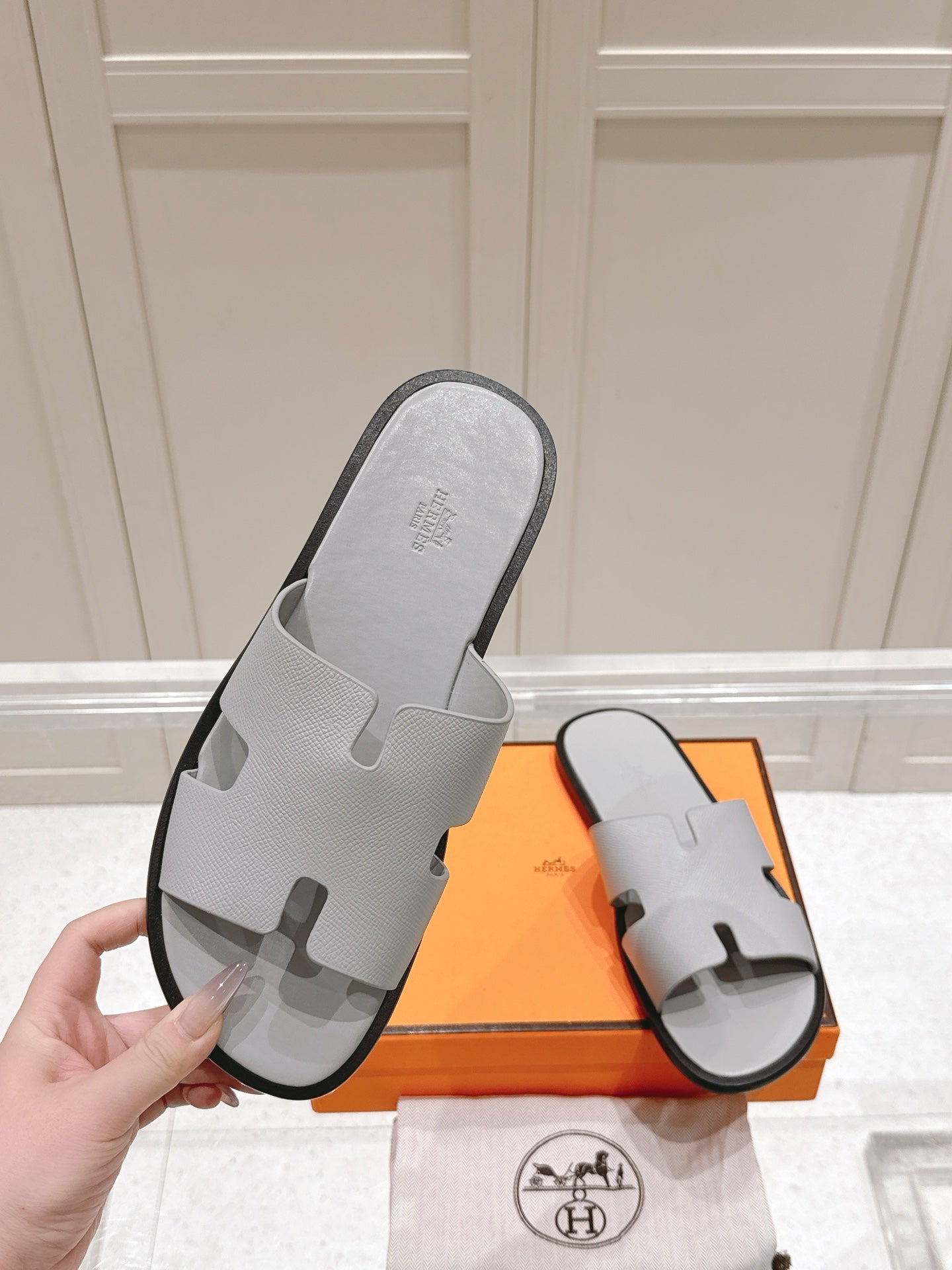 LuxluxHouse Best Quality Women Shoes Hermes