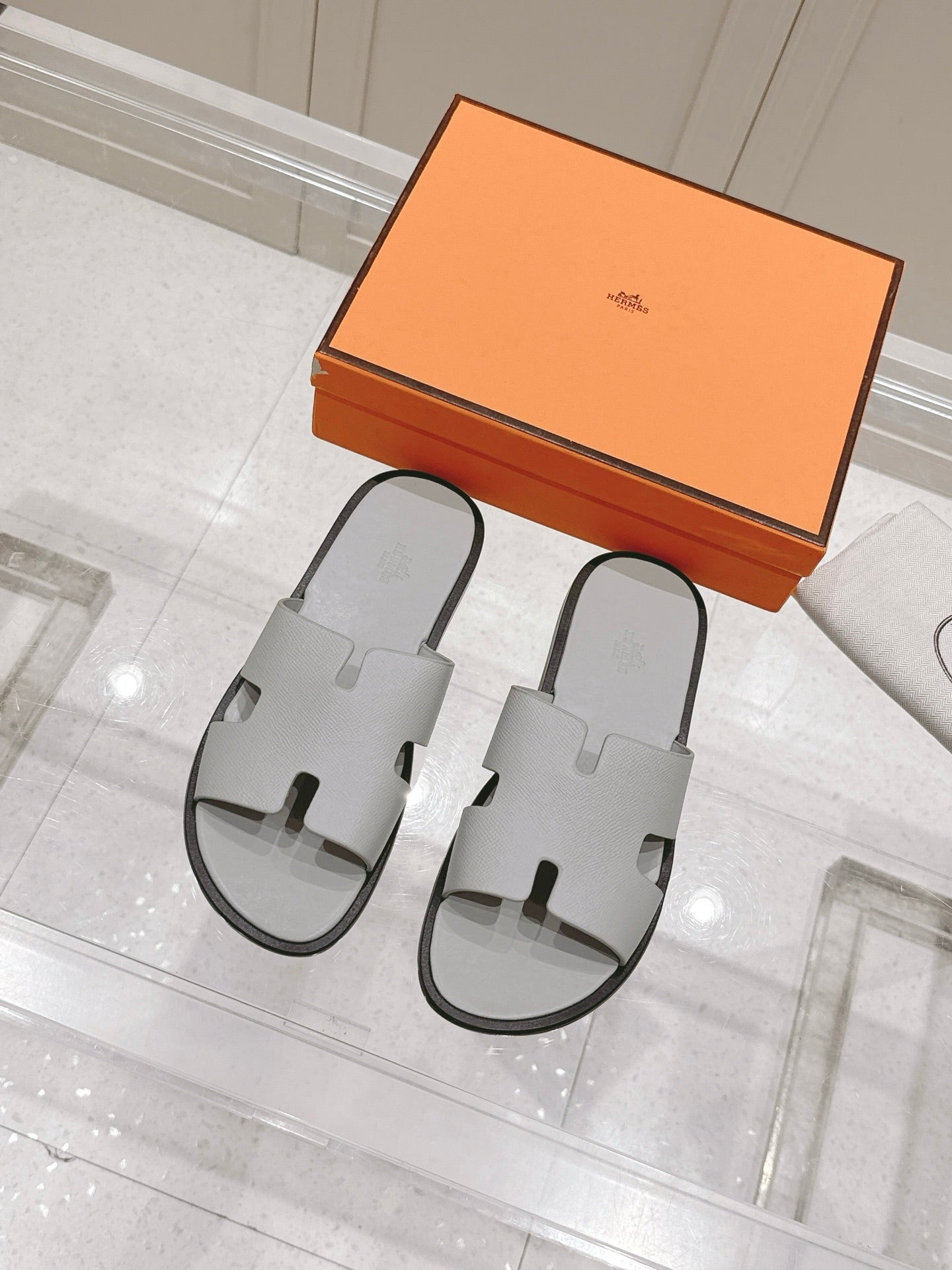 LuxluxHouse Best Quality Women Shoes Hermes