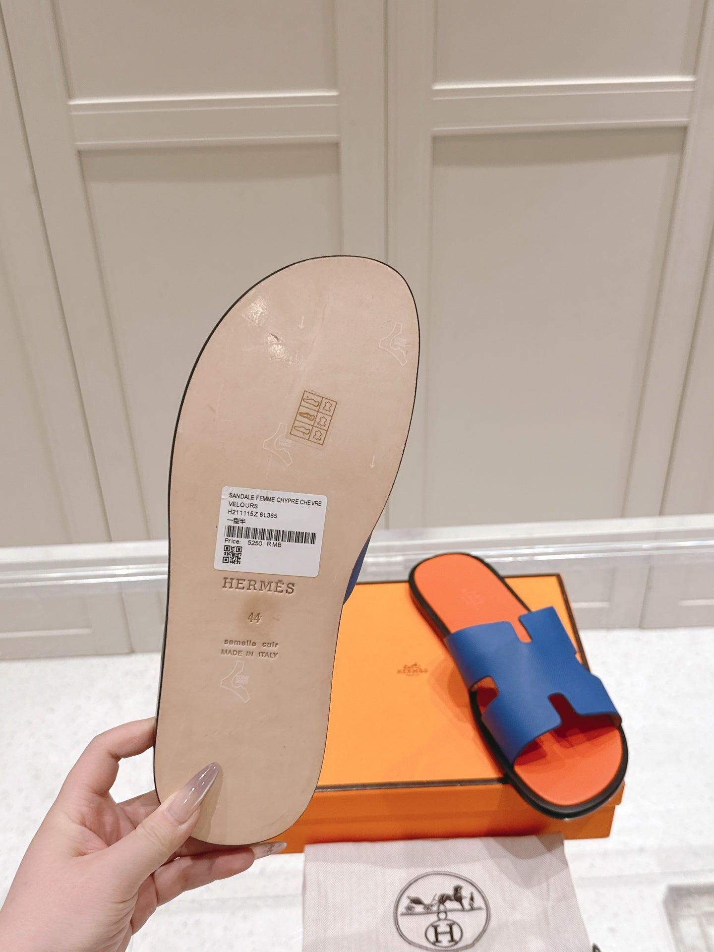 LuxluxHouse Best Quality Women Shoes Hermes