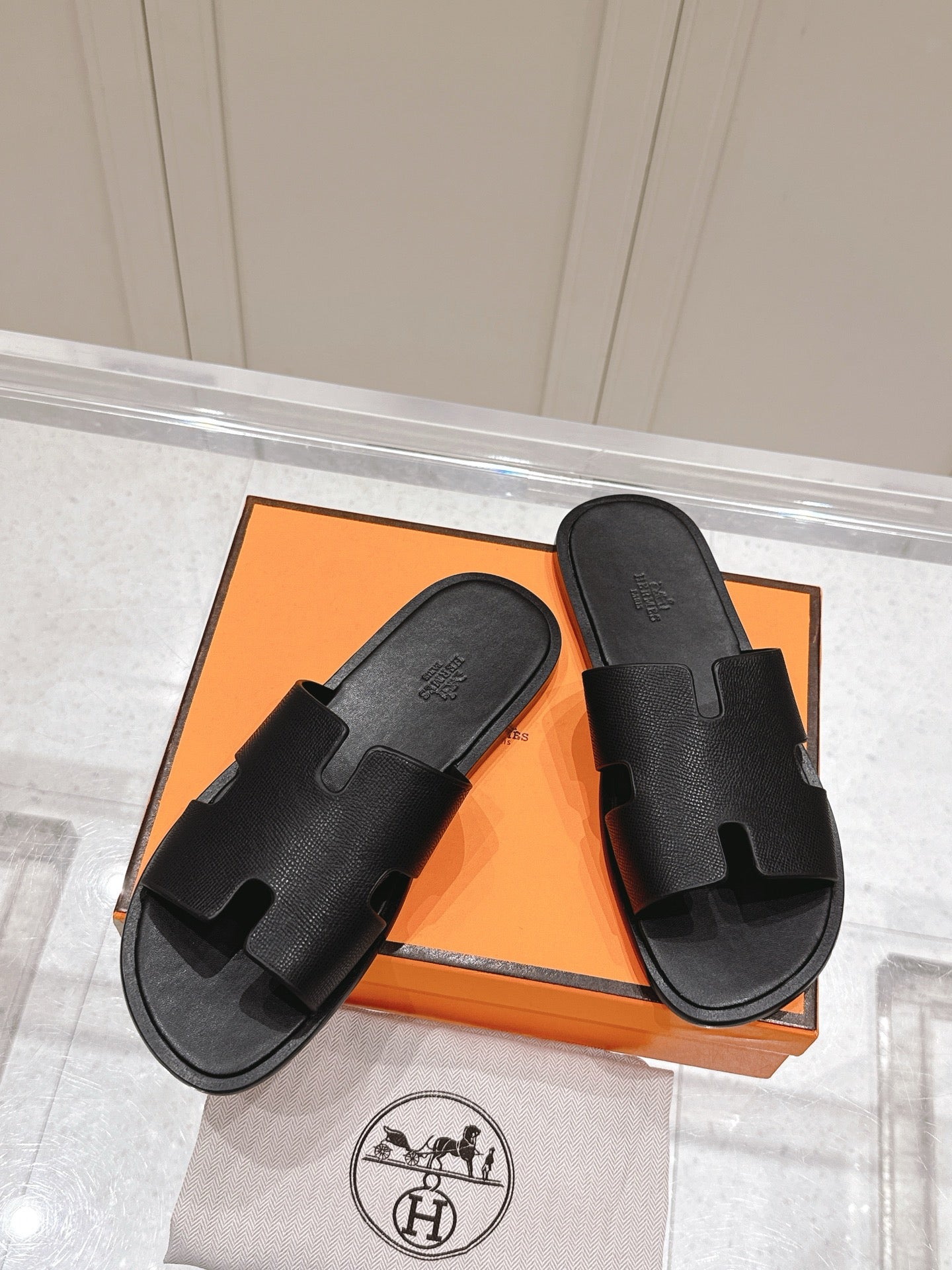 LuxluxHouse Best Quality Women Shoes Hermes