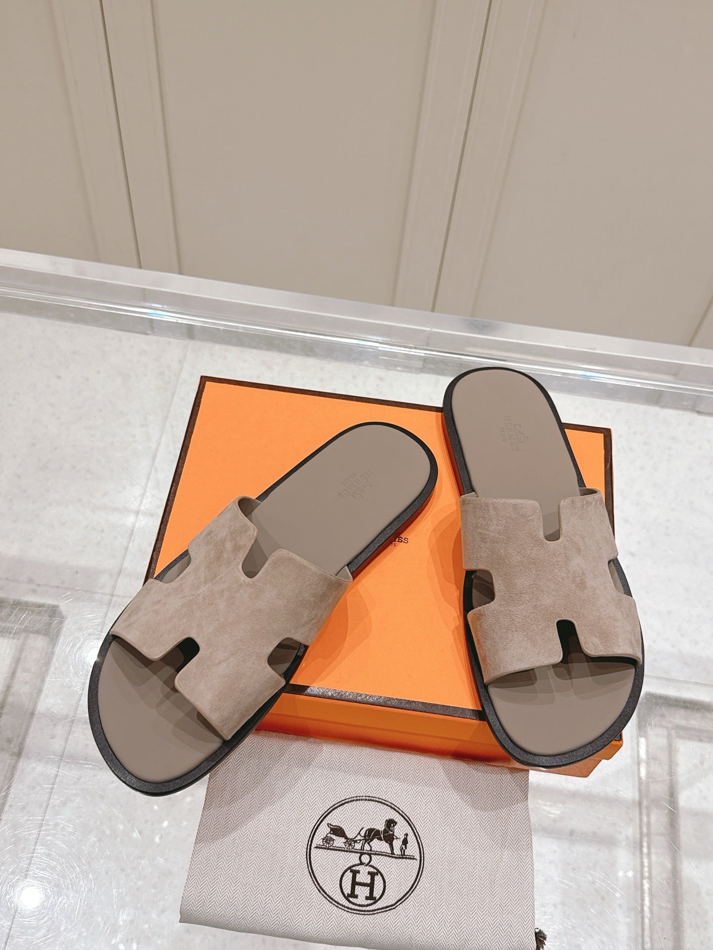 LuxluxHouse Best Quality Women Shoes Hermes