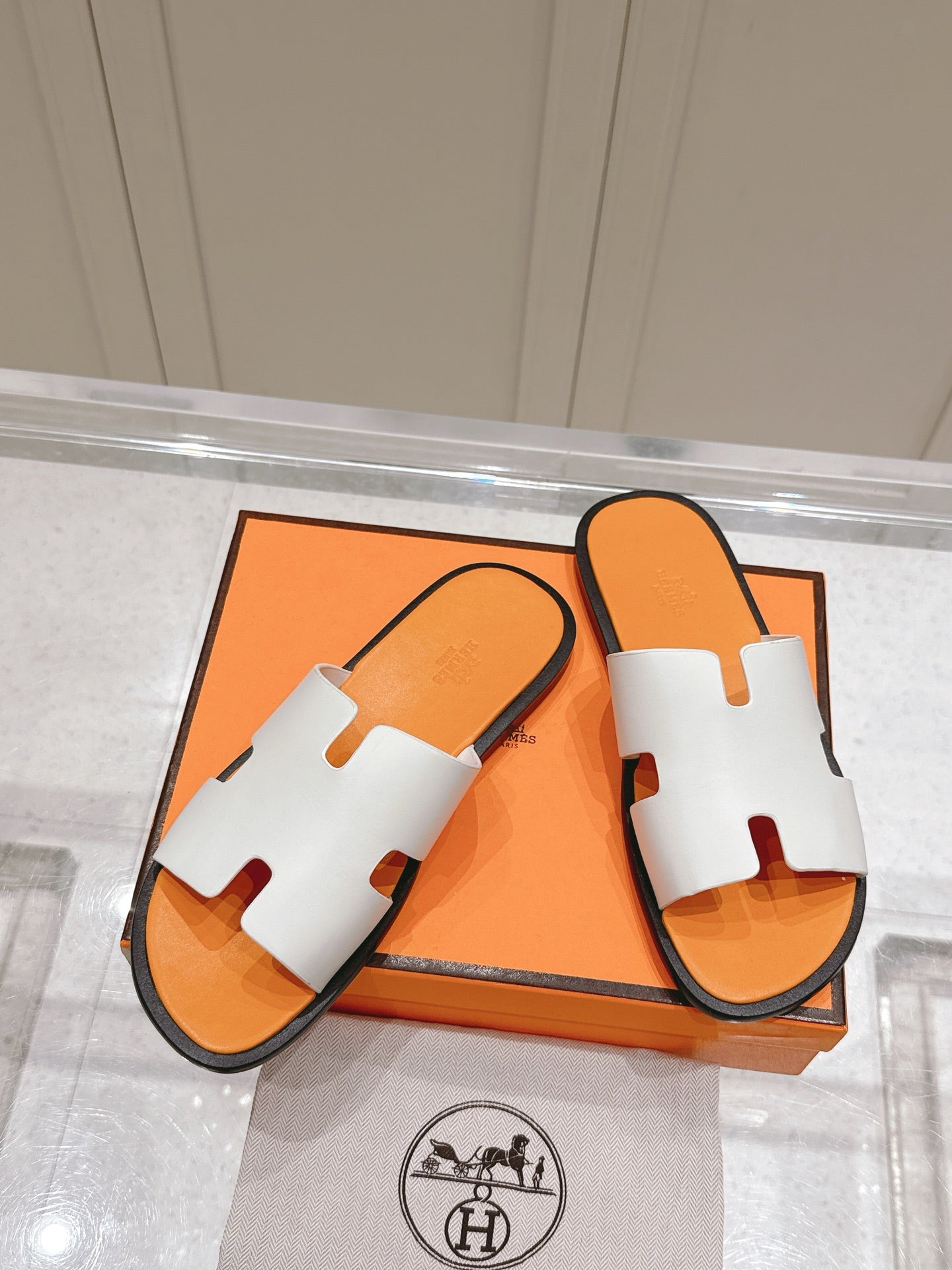 LuxluxHouse Best Quality Women Shoes Hermes