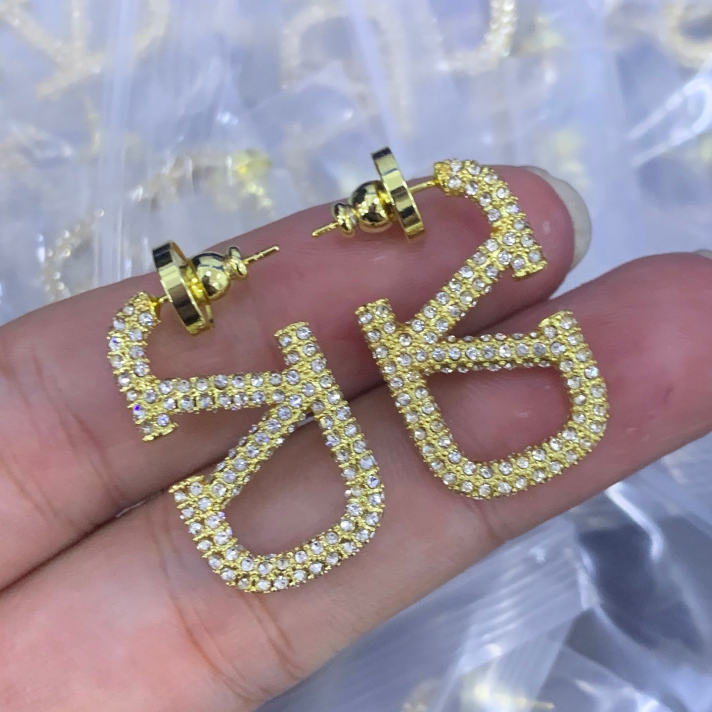 LuxluxHouse Low Price And High Quality Accessories Valentino