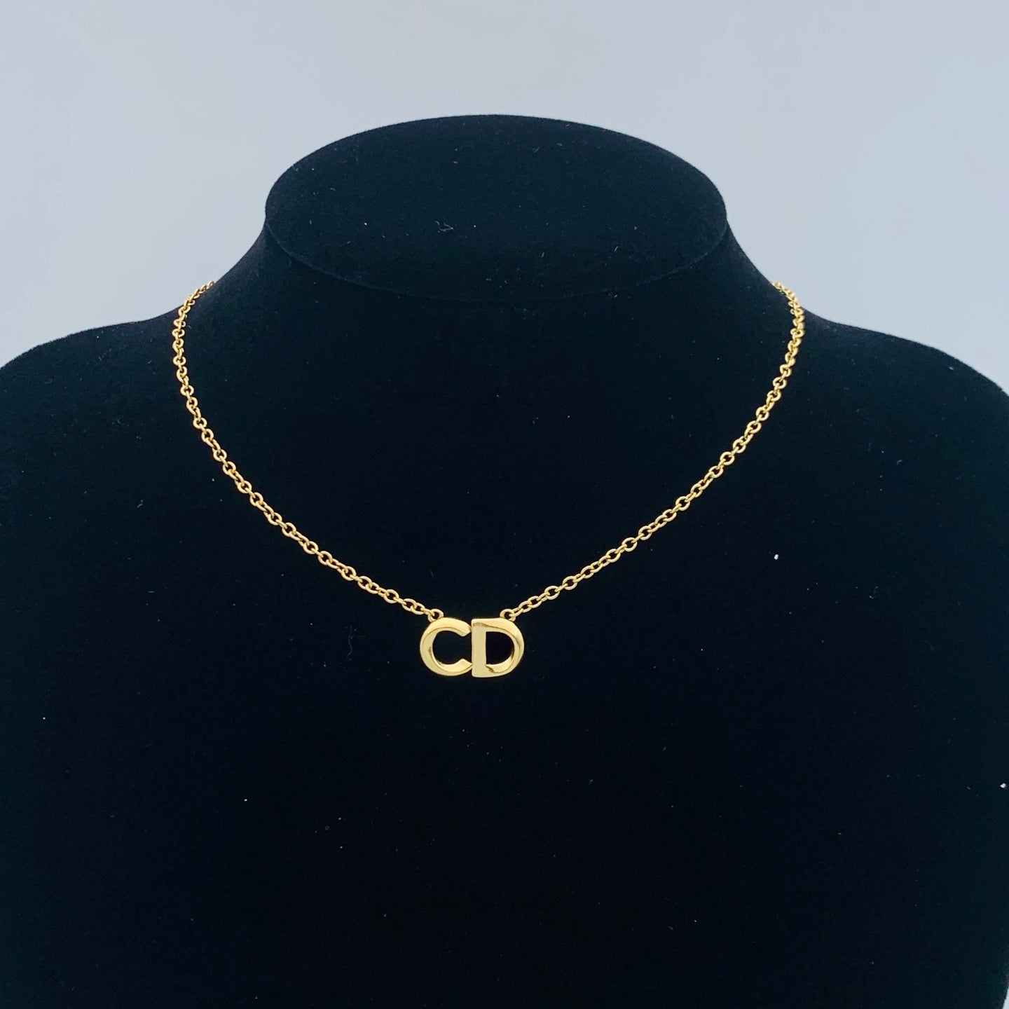 LuxluxHouse Low Price And High Quality Accessories Dior