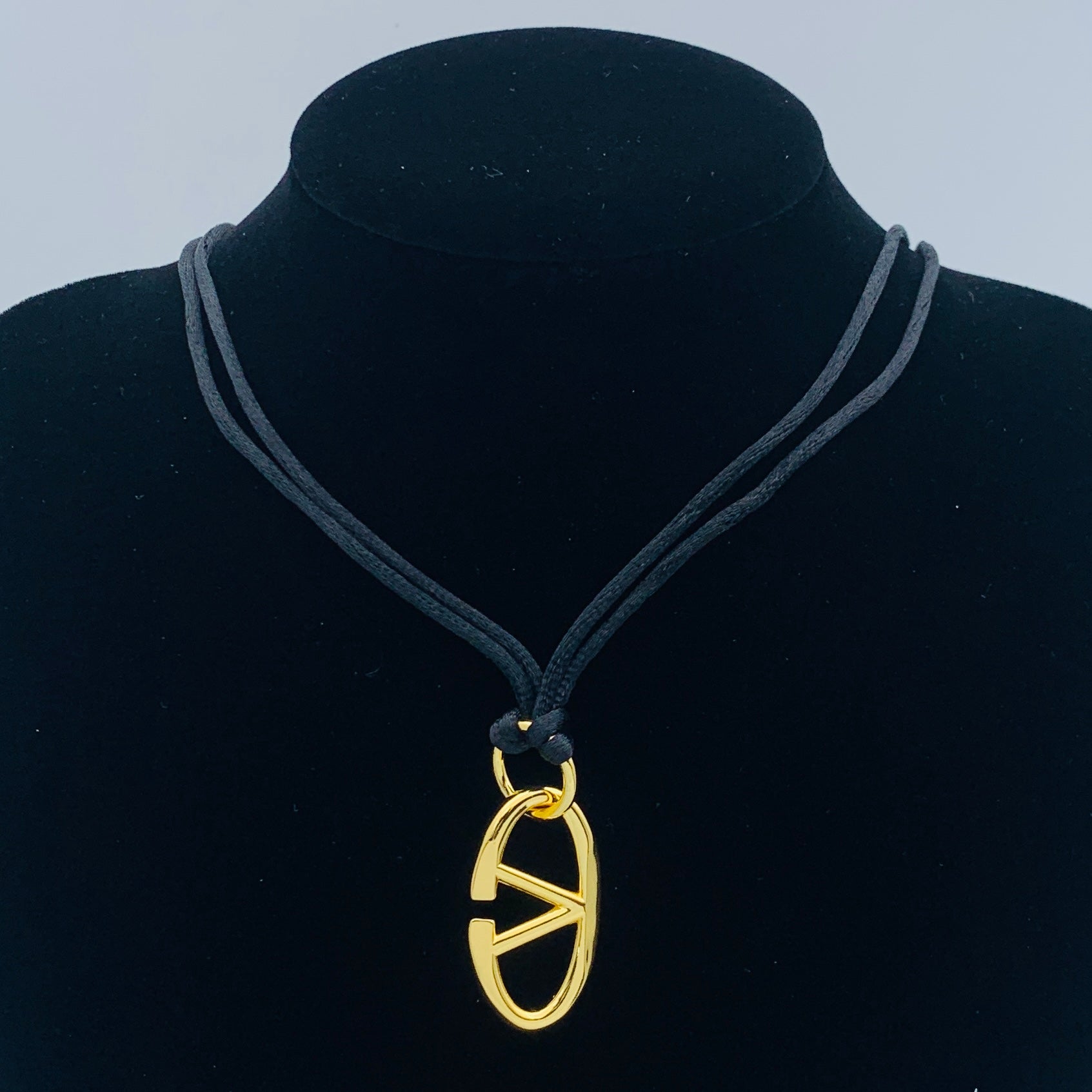 LuxluxHouse Low Price And High Quality Accessories Valentino