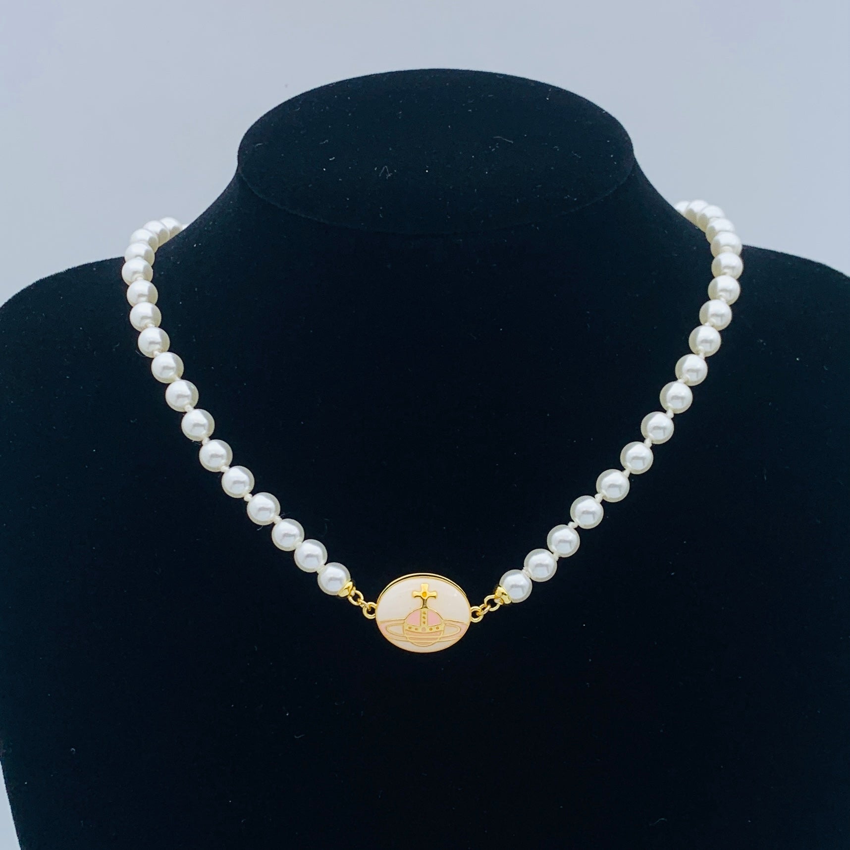 LuxluxHouse Low Price And High Quality Accessories Vivienne Westwood