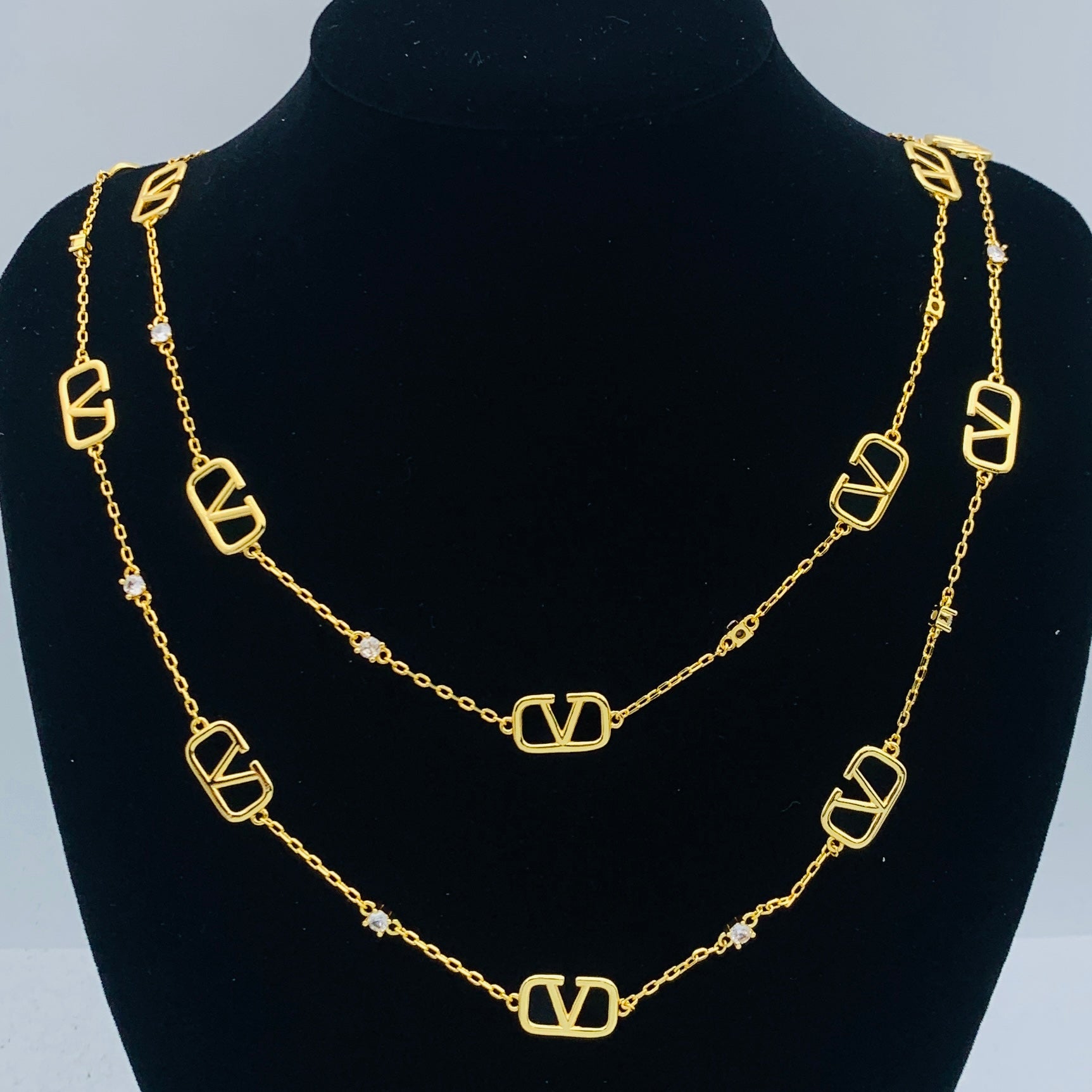 LuxluxHouse Low Price And High Quality Accessories Valentino