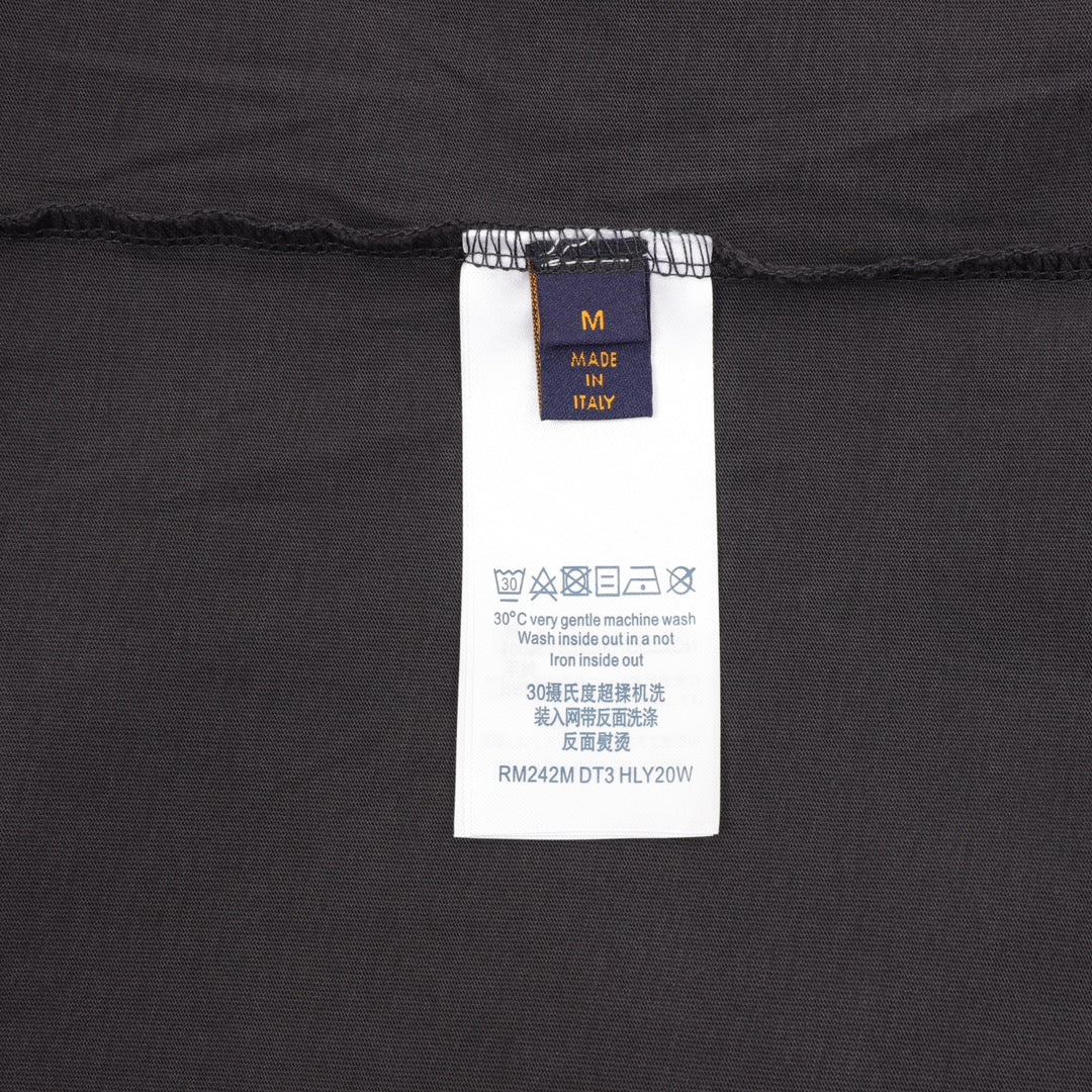 LuxluxHouse Best Quality Clothes T-shirt Louis Vuitton