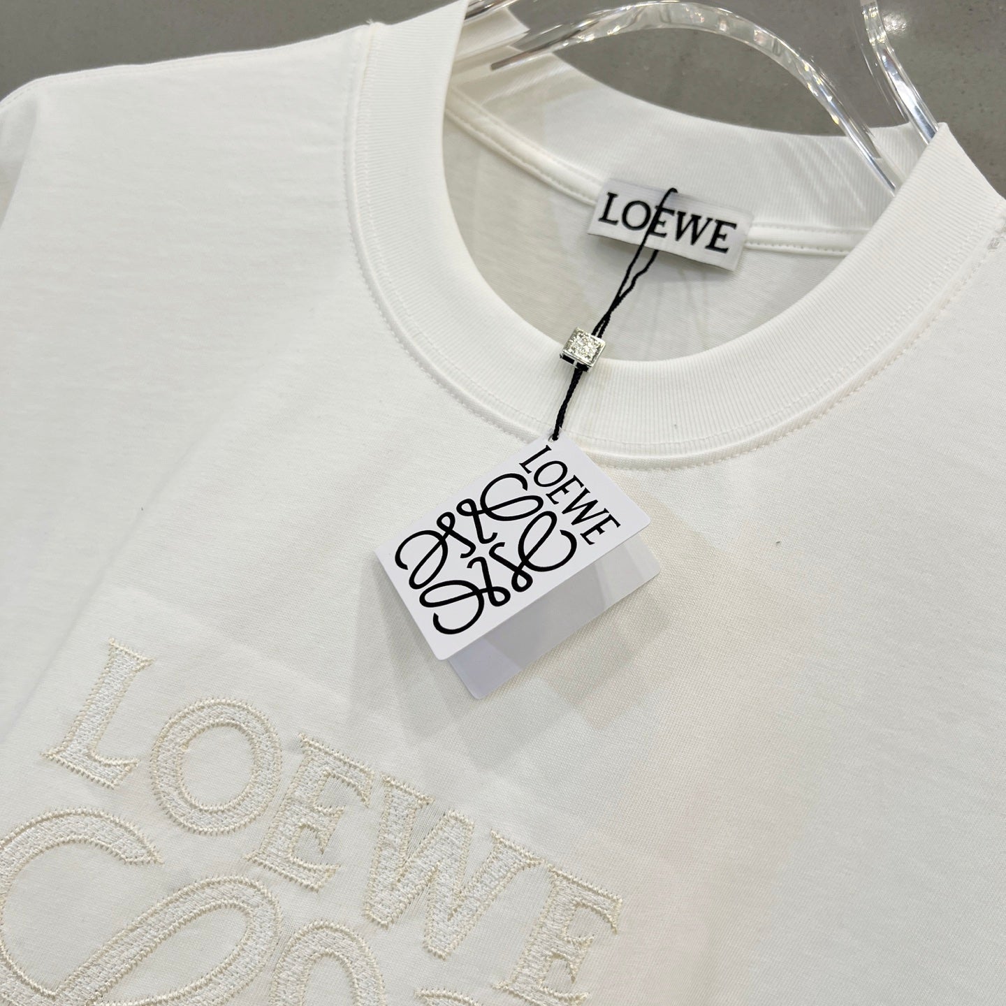 LuxluxHouse Best Quality Clothes T-shirt Loewe