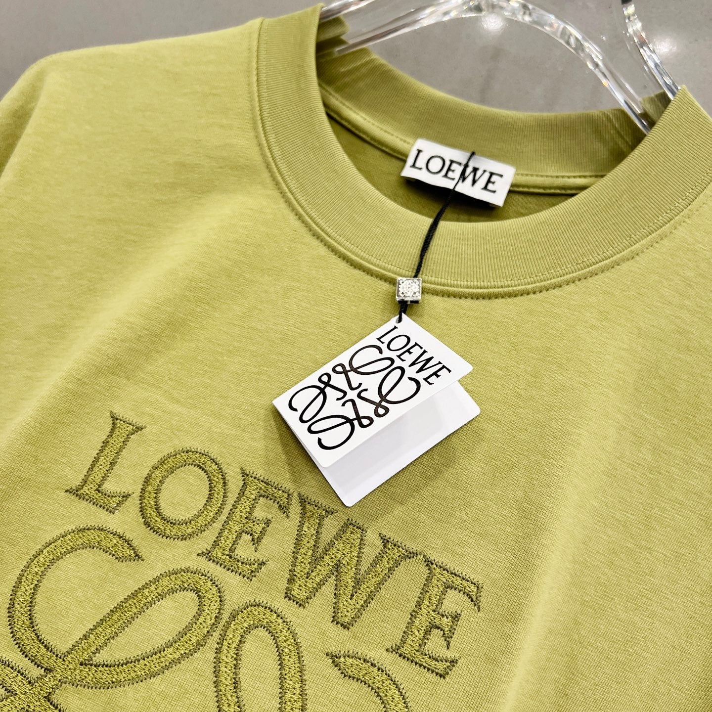 LuxluxHouse Best Quality Clothes T-shirt Loewe