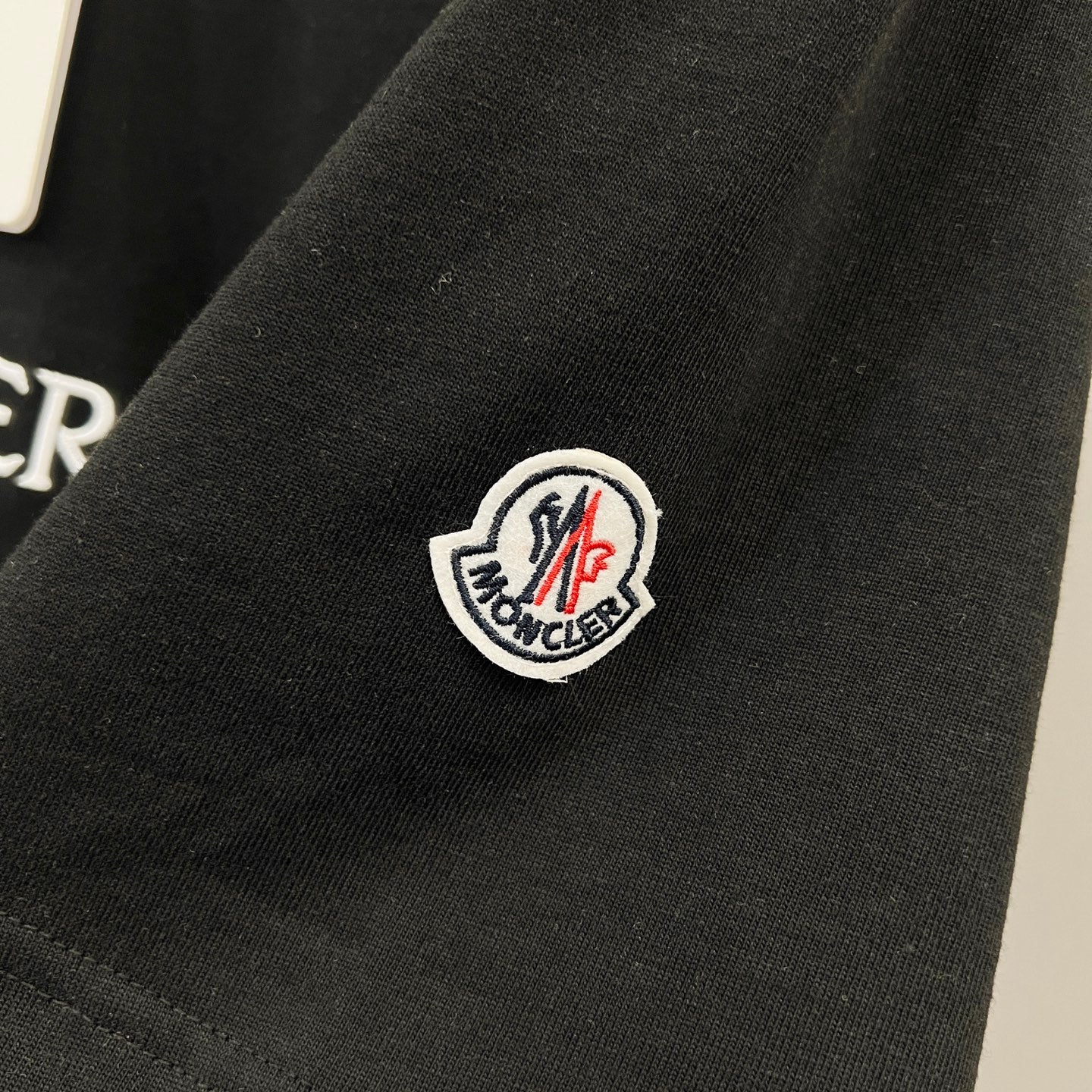 LuxluxHouse Best Quality Clothes T-shirt Moncler