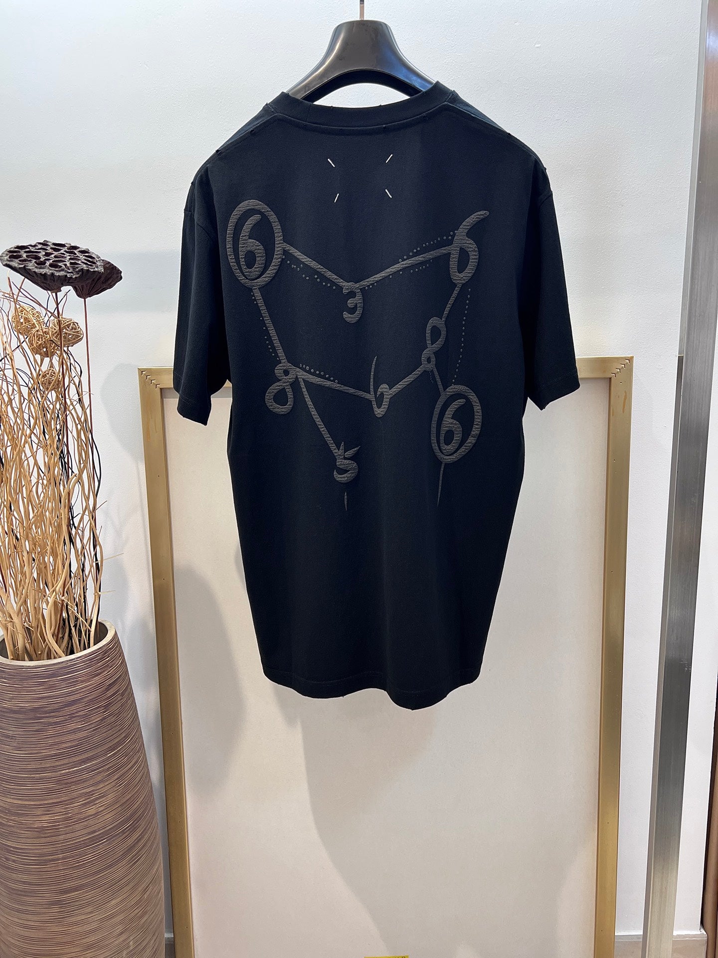 LuxluxHouse Best Quality Clothes T-shirt Chanel & Maison Margiela