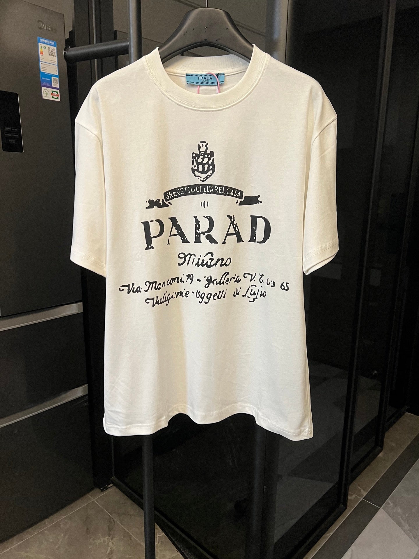 LuxluxHouse Best Quality Clothes T-shirt Prada