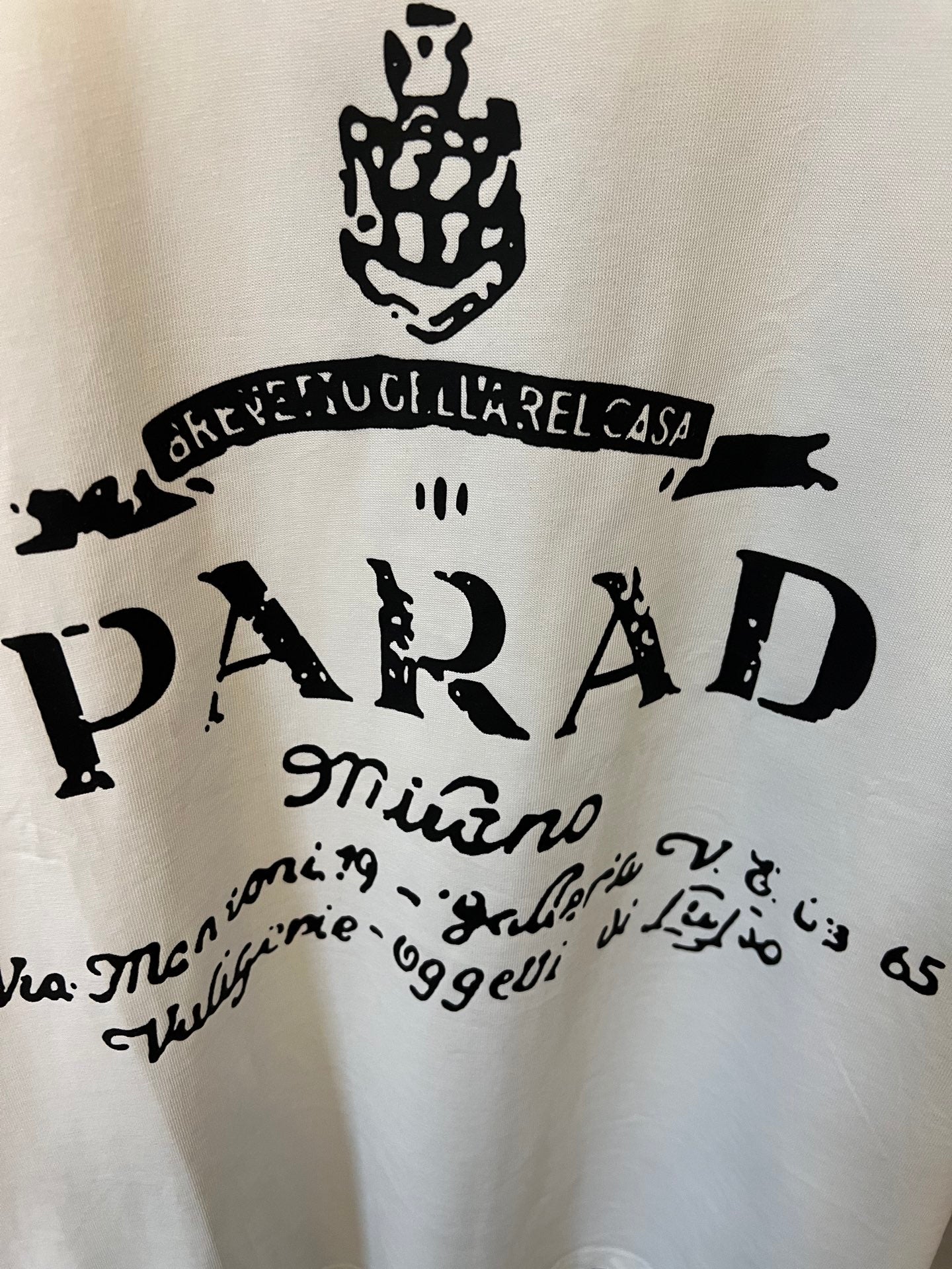 LuxluxHouse Best Quality Clothes T-shirt Prada