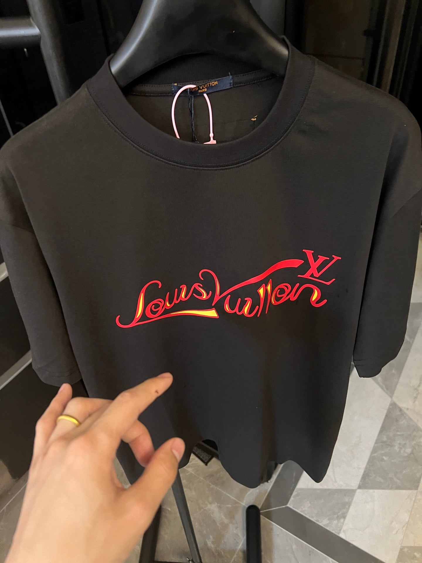 LuxluxHouse Best Quality Clothes T-shirt Louis Vuitton