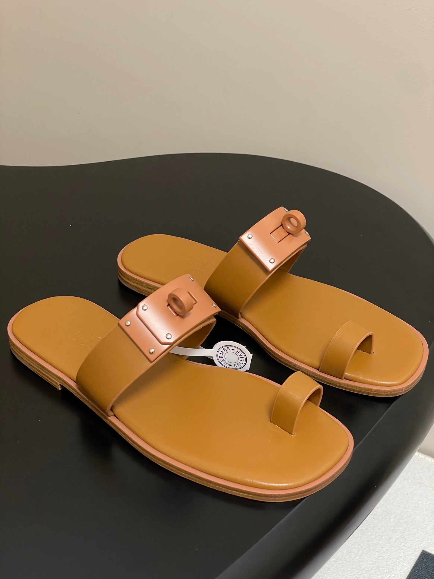 LuxluxHouse Best Quality Women Shoes Hermes