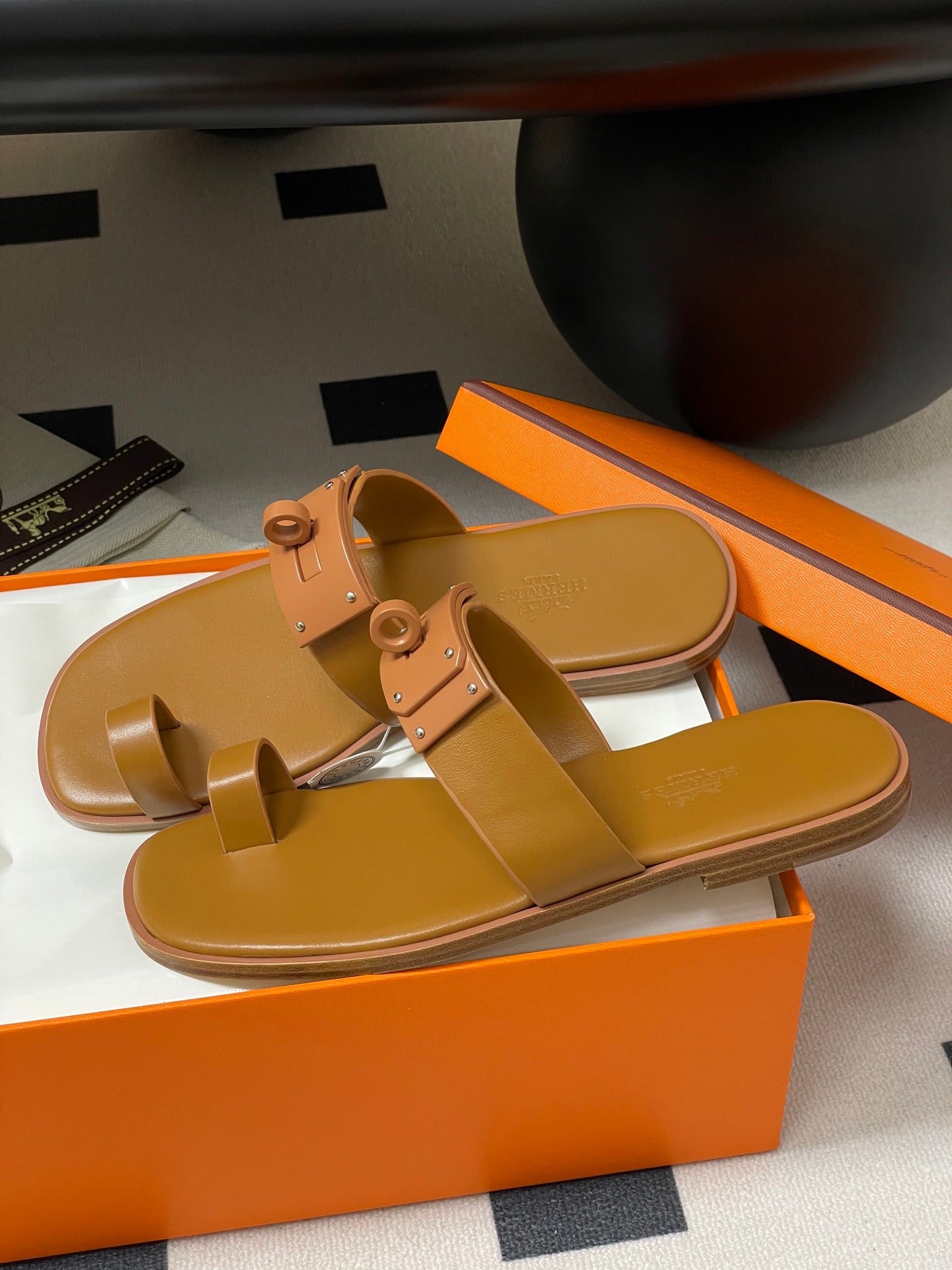 LuxluxHouse Best Quality Women Shoes Hermes