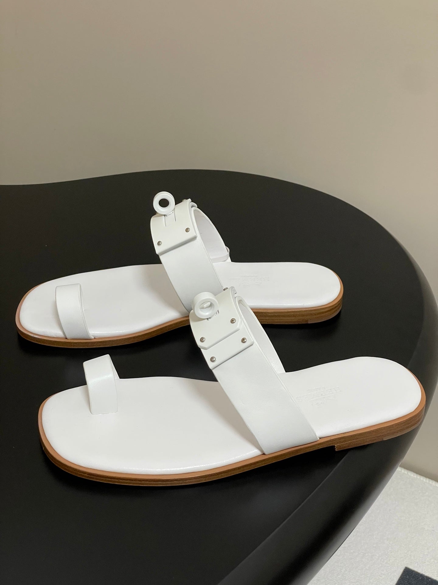 LuxluxHouse Best Quality Women Shoes Hermes