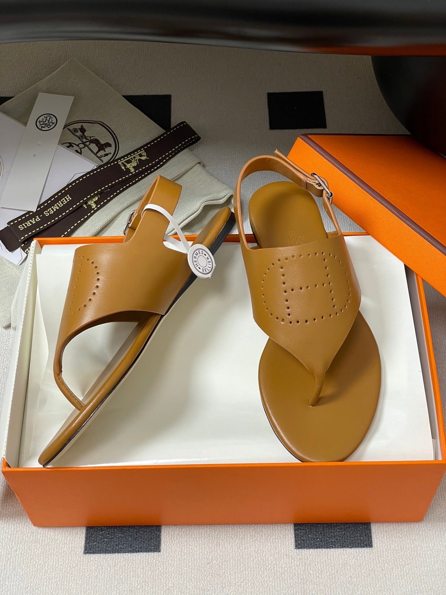 LuxluxHouse Best Quality Women Shoes Hermes