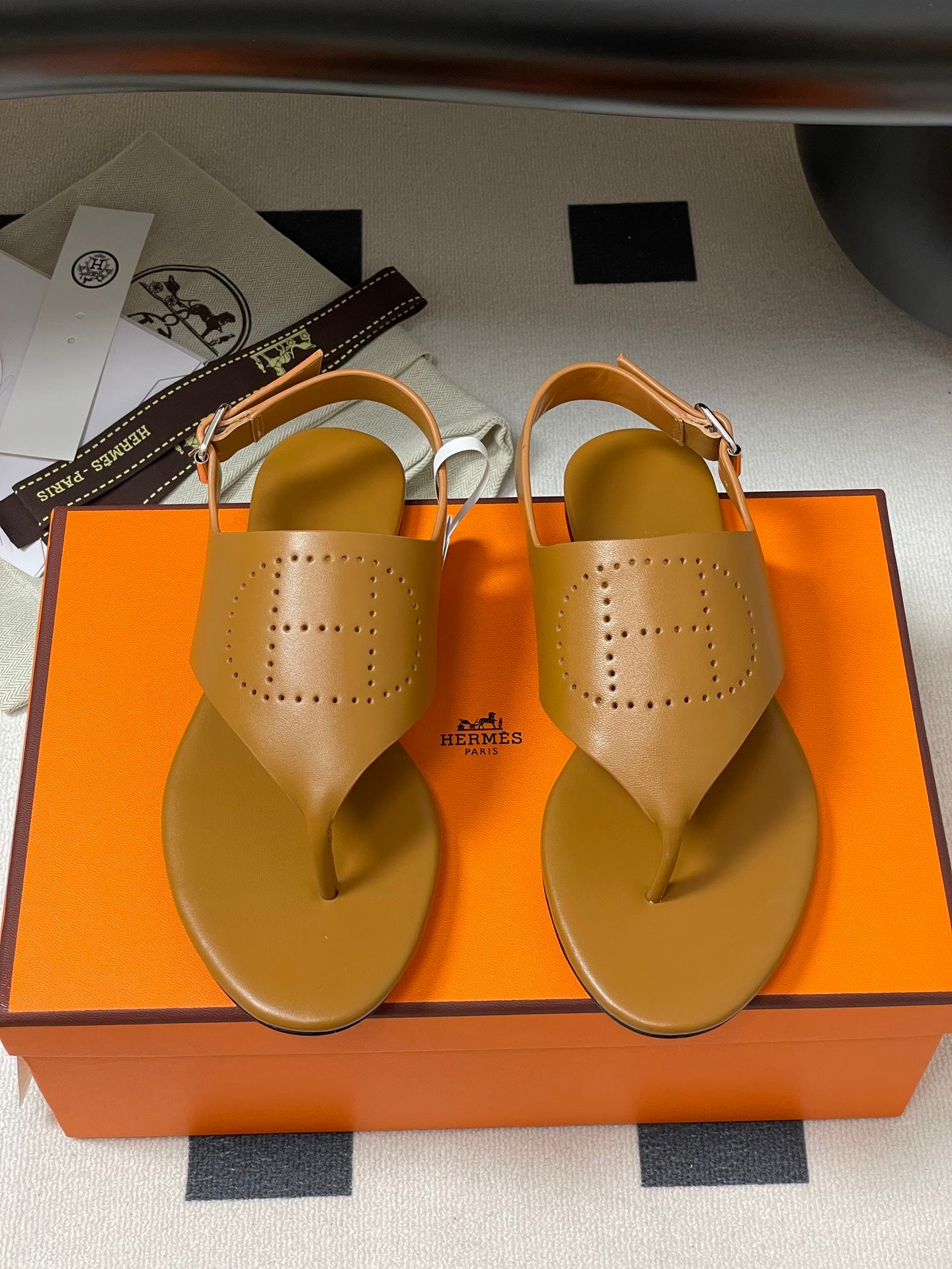 LuxluxHouse Best Quality Women Shoes Hermes
