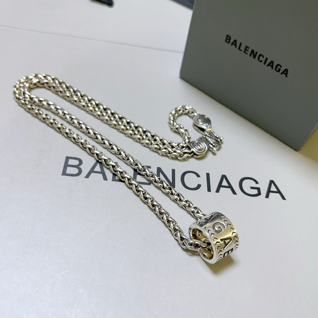 LuxluxHouse Best Quality Accessories Necklace Balenciaga