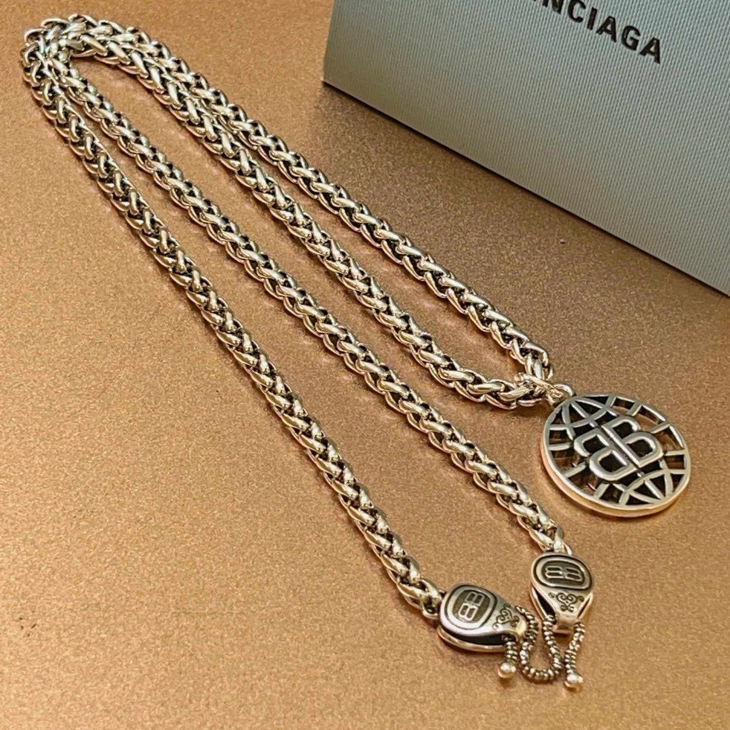 LuxluxHouse Best Quality Accessories Necklace Balenciaga