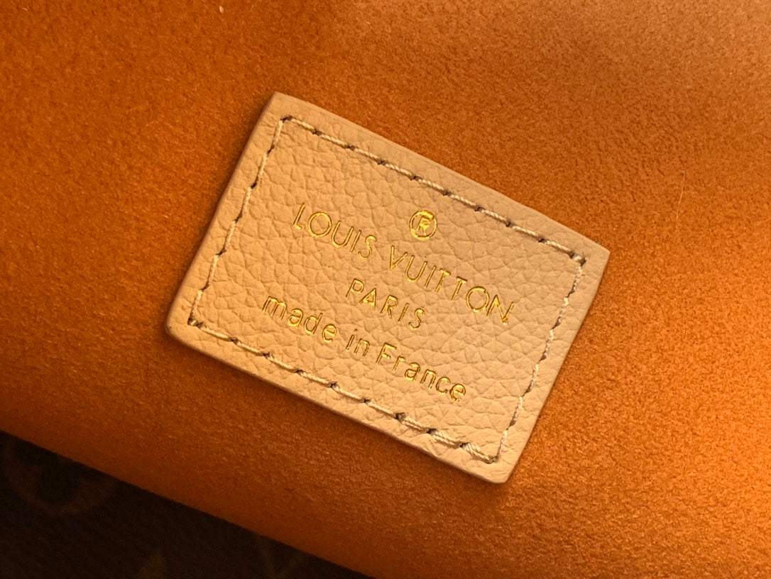 LuxluxHouse Best Quality Bags Louis Vuitton Women Men