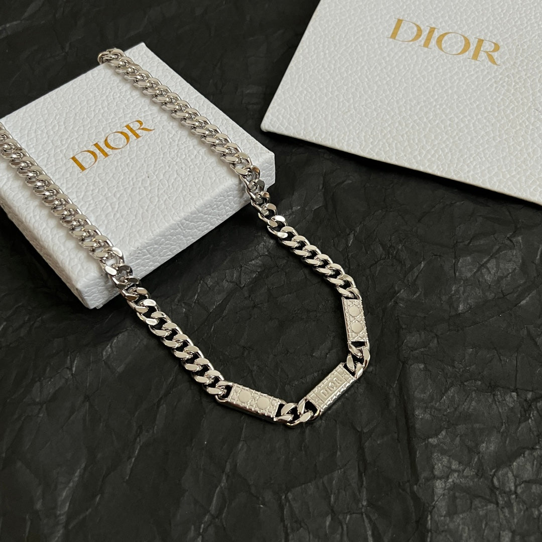 LuxluxHouse Best Quality Accessories Necklace Dior