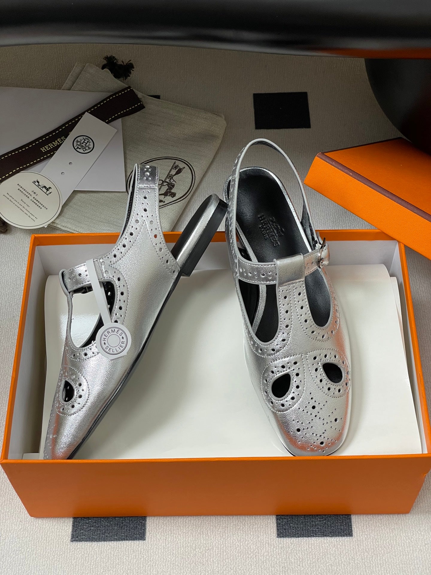 LuxluxHouse Best Quality Women Shoes Hermes