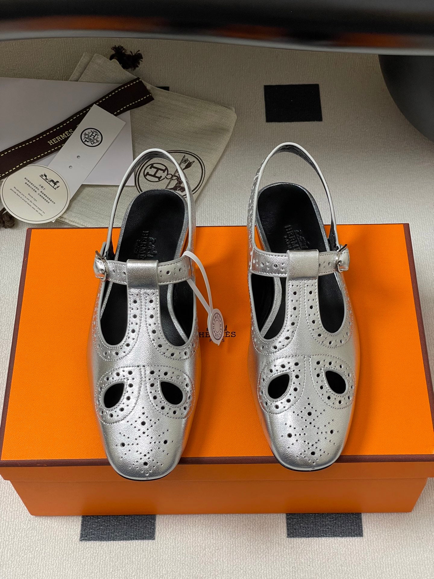 LuxluxHouse Best Quality Women Shoes Hermes