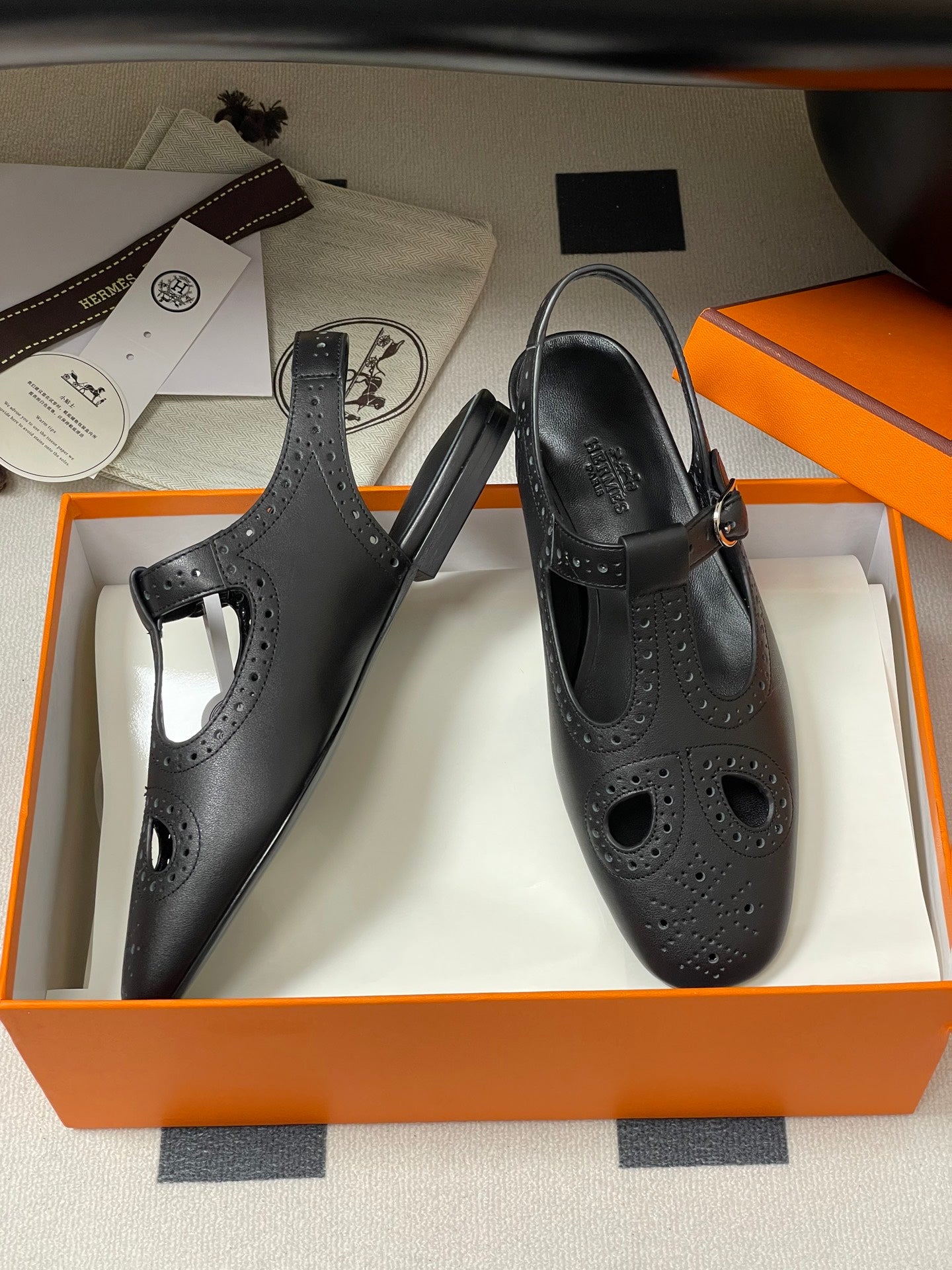 LuxluxHouse Best Quality Women Shoes Hermes