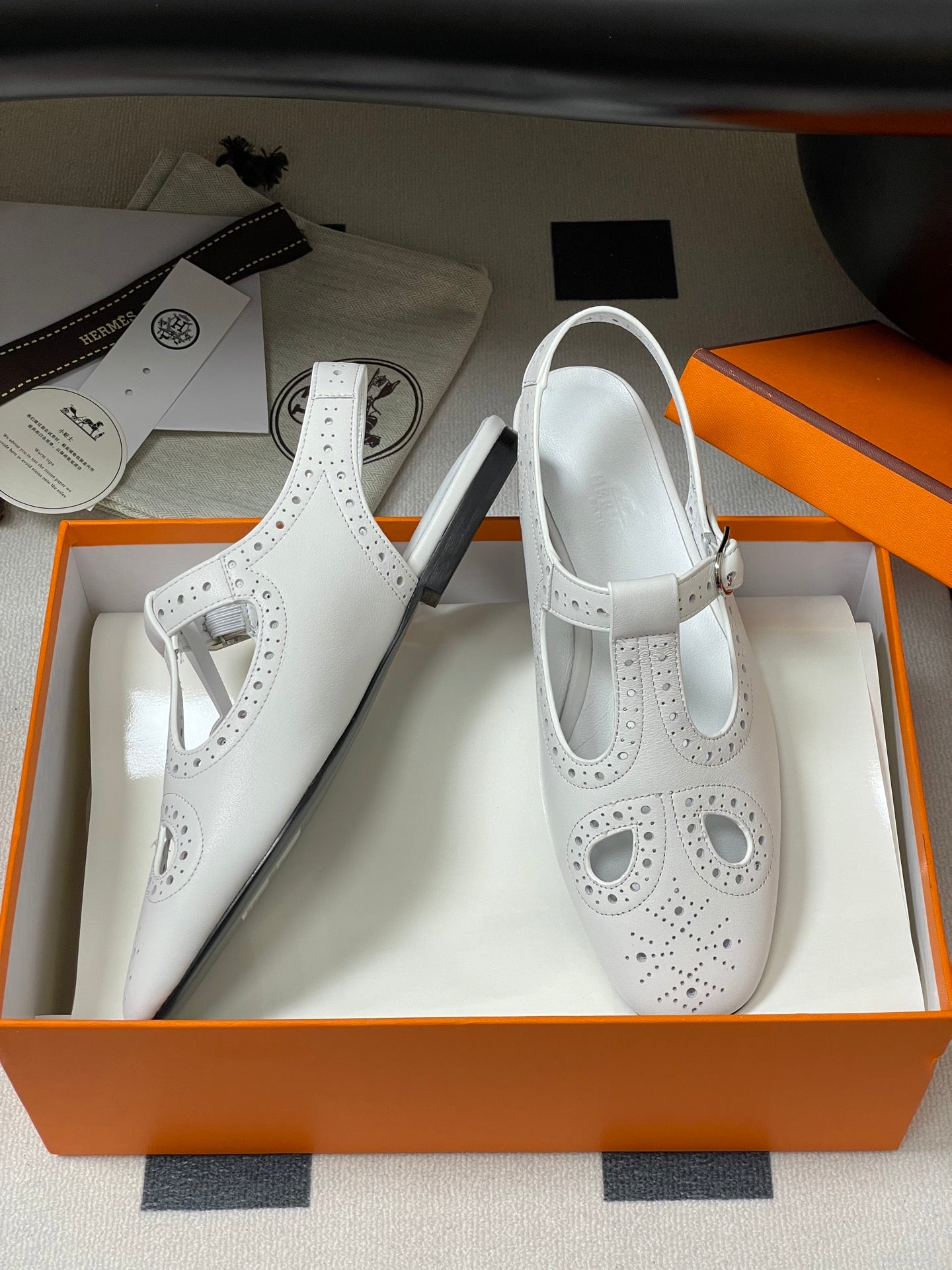 LuxluxHouse Best Quality Women Shoes Hermes