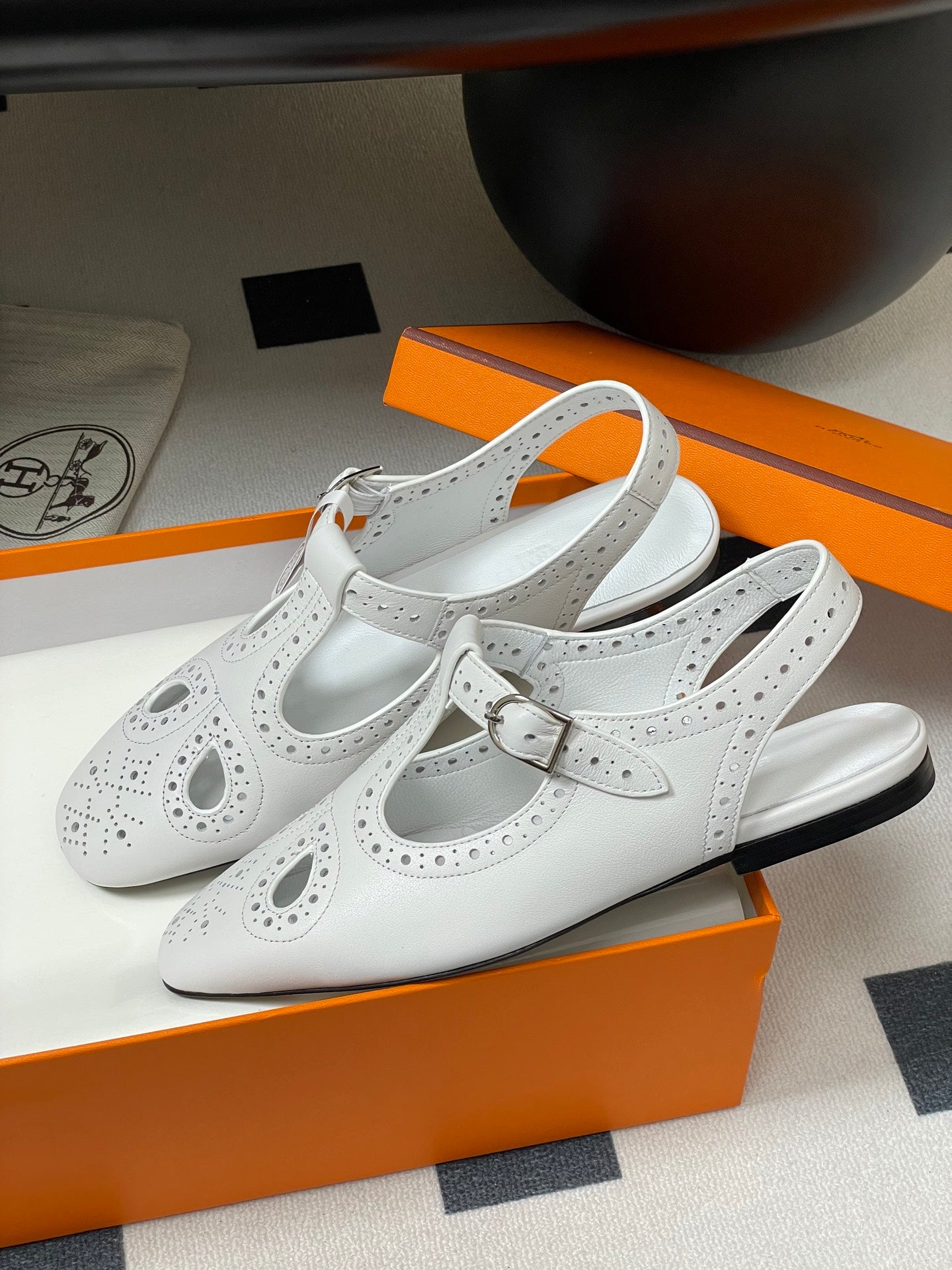LuxluxHouse Best Quality Women Shoes Hermes