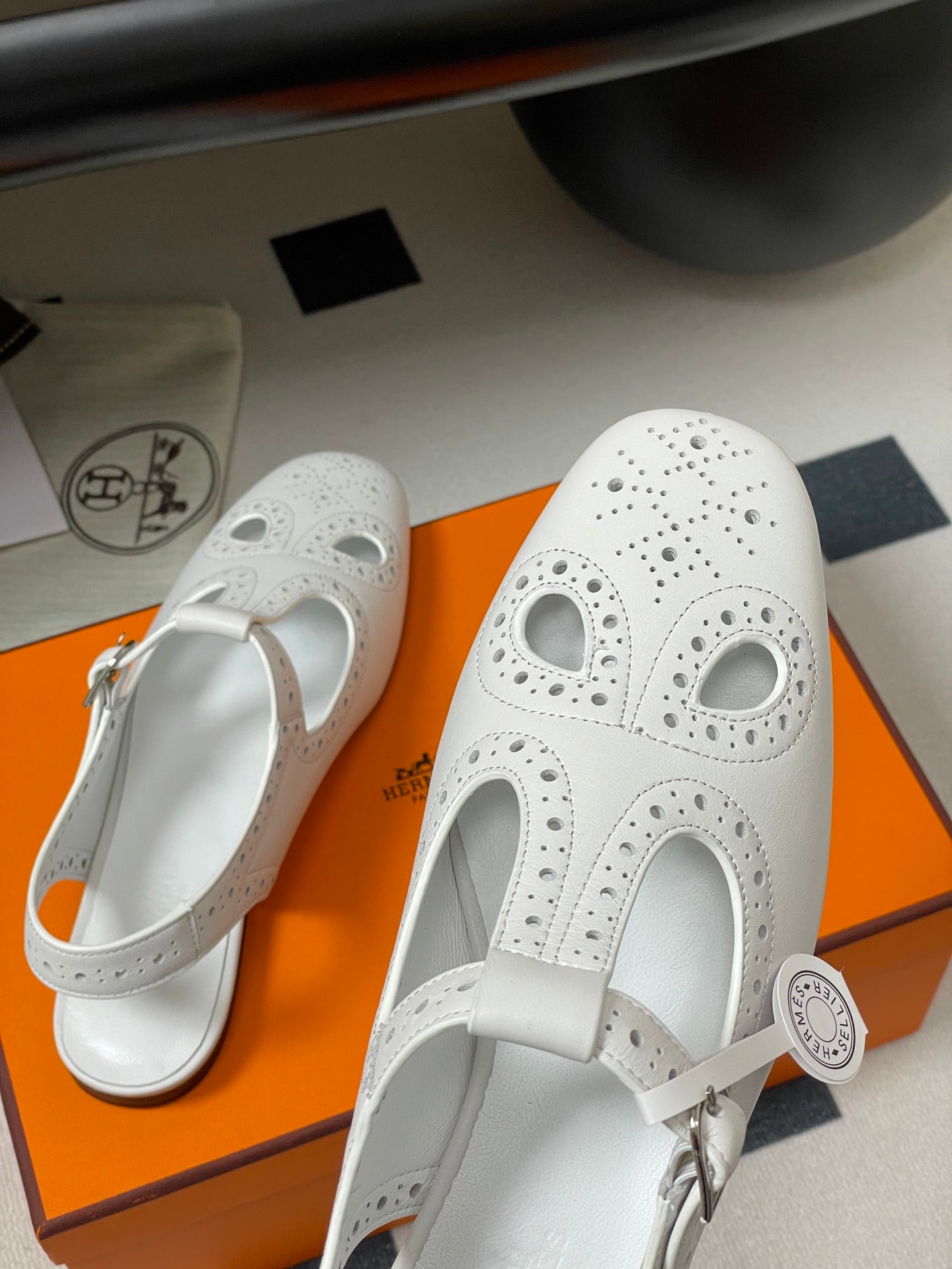 LuxluxHouse Best Quality Women Shoes Hermes