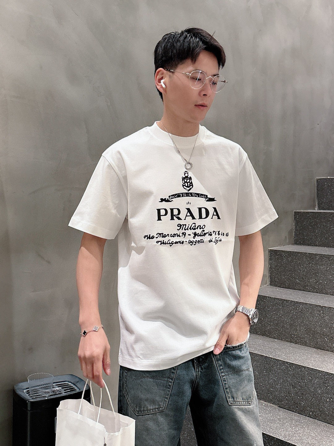 LuxluxHouse Best Quality Clothes T-shirt Prada